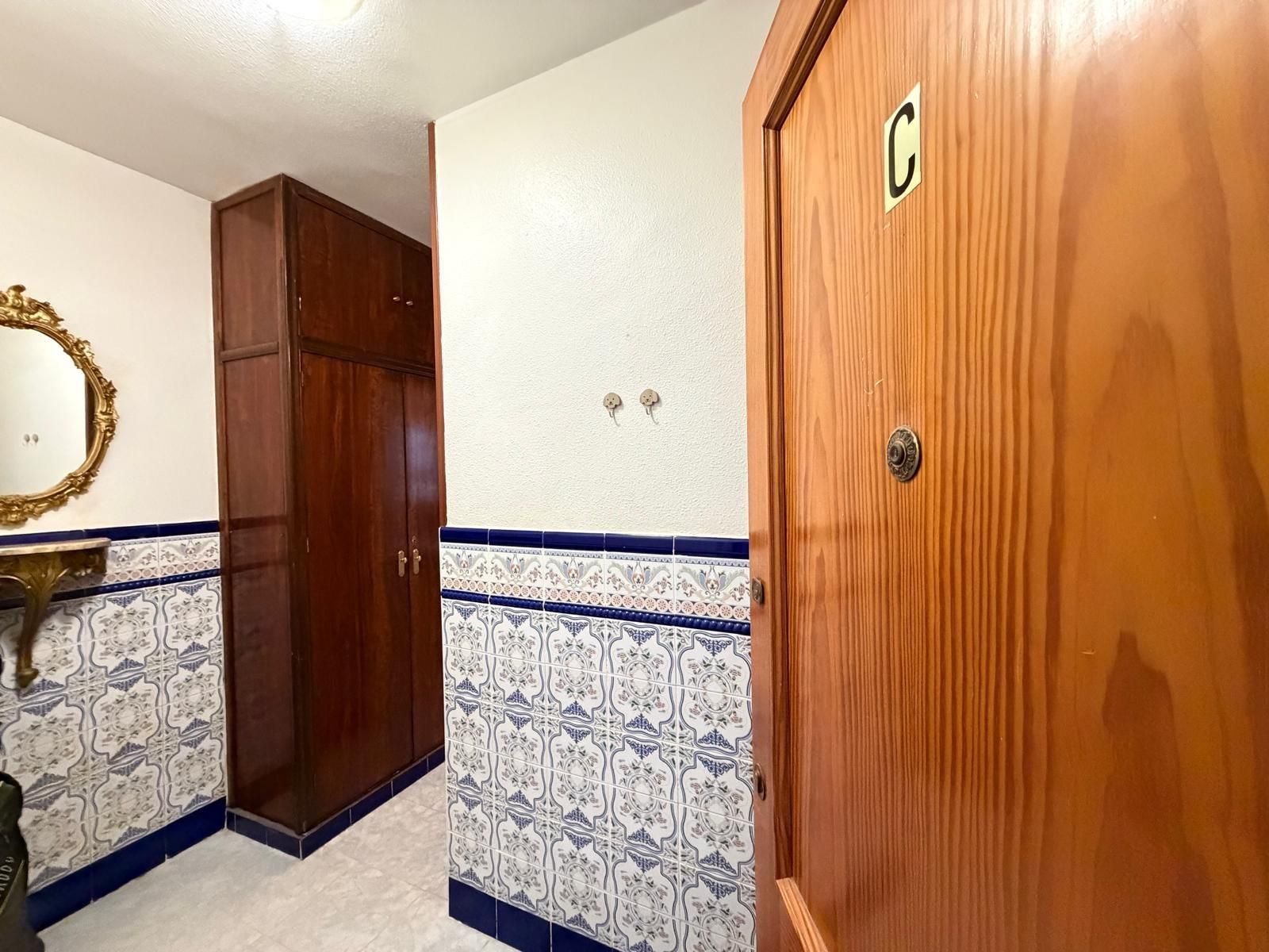 Apartamento 1 habitación 44m² en venta - Estacion de autobus - foto 3