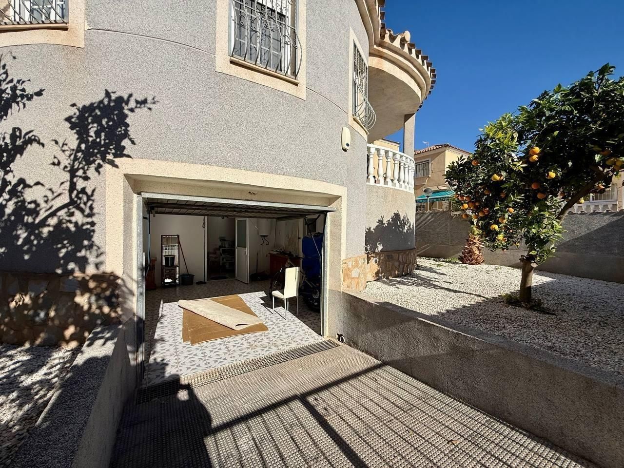 Villa 4 habitaciones 191m² en venta - Punta Prima - foto 11