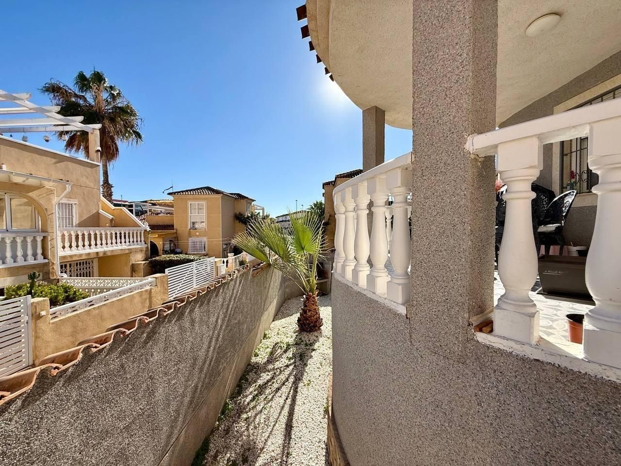 Villa 4 habitaciones 191m² en venta - Punta Prima - foto 13