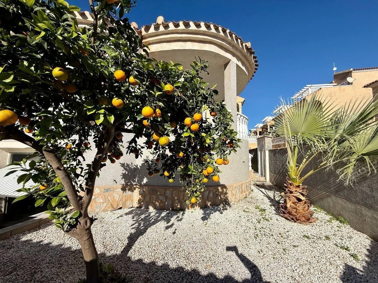 Villa 4 habitaciones 191m² en venta - Punta Prima - foto 15