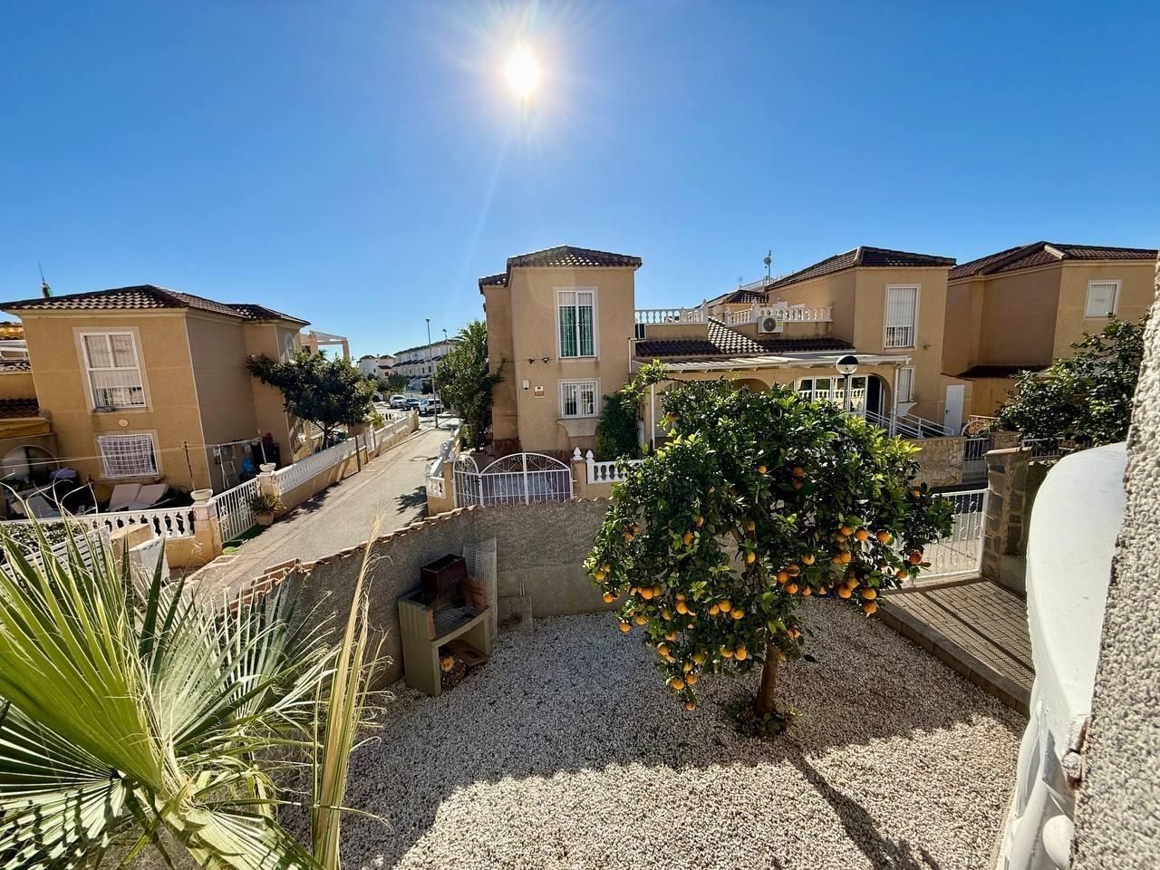 Villa 4 habitaciones 191m² en venta - Punta Prima - foto 17