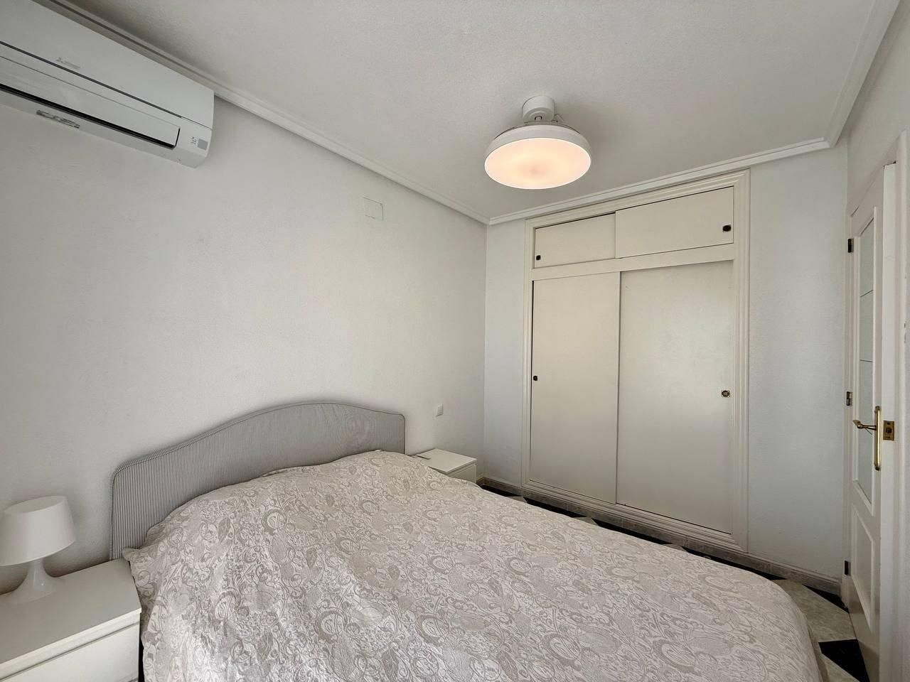 Villa 4 habitaciones 191m² en venta - Punta Prima - foto 24