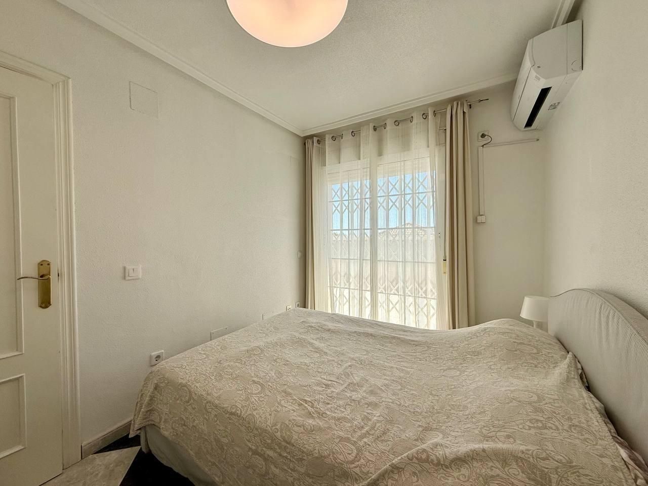 Villa 4 habitaciones 191m² en venta - Punta Prima - foto 25