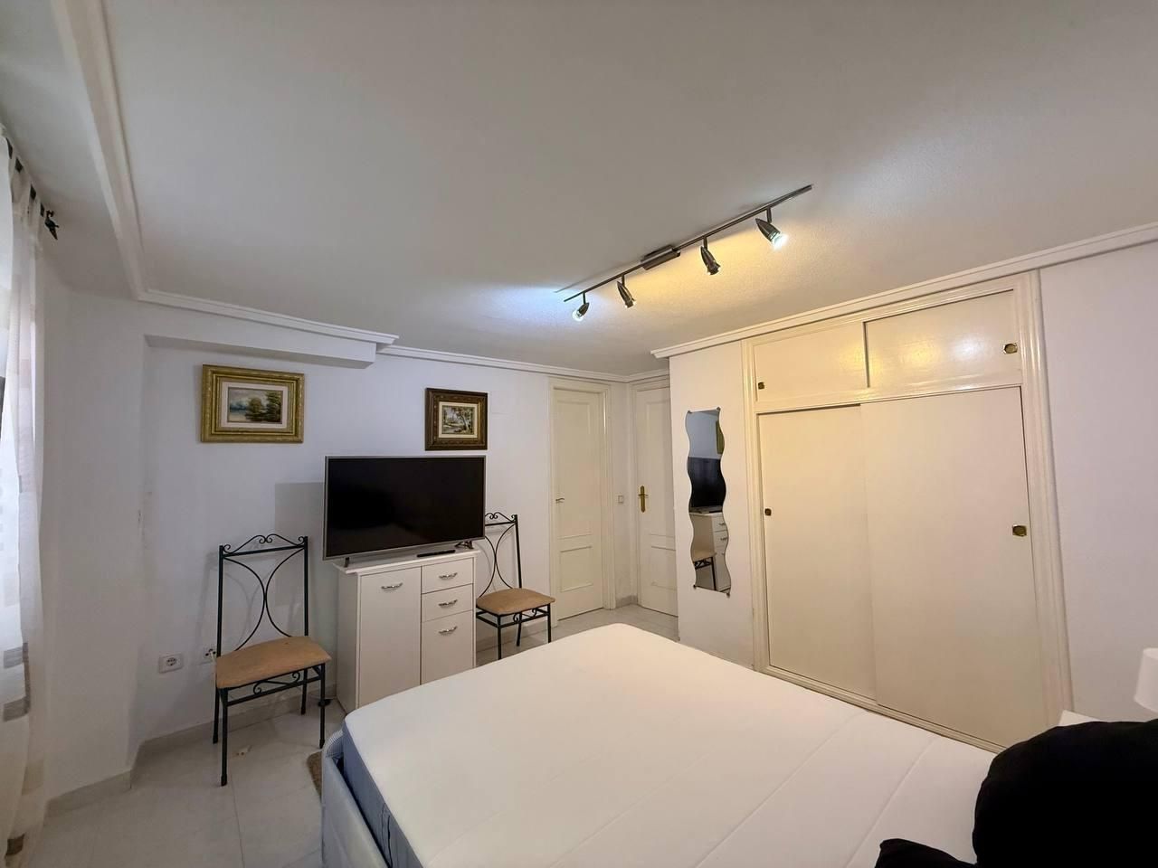 Villa 4 habitaciones 191m² en venta - Punta Prima - foto 35