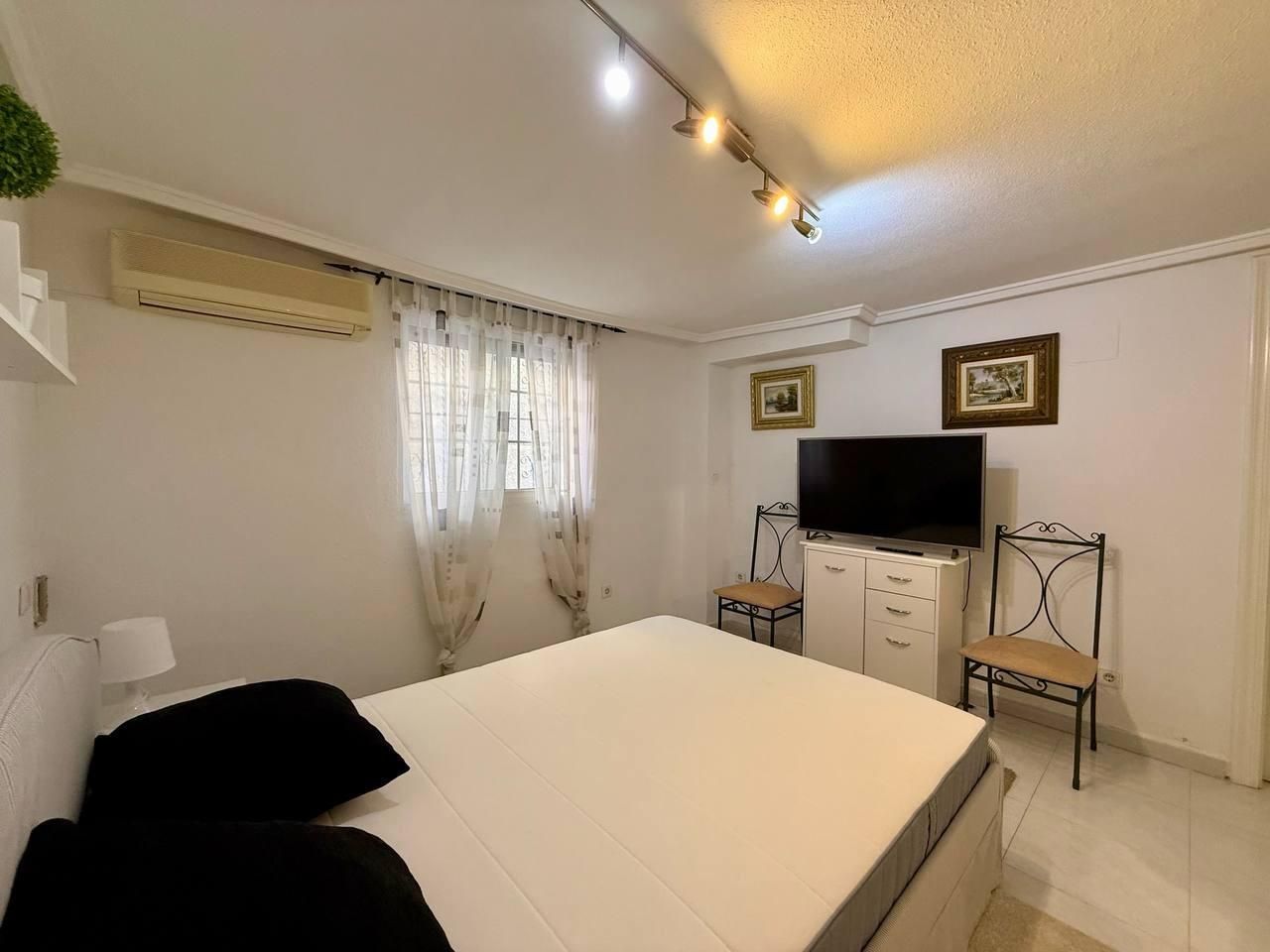 Villa 4 habitaciones 191m² en venta - Punta Prima - foto 39