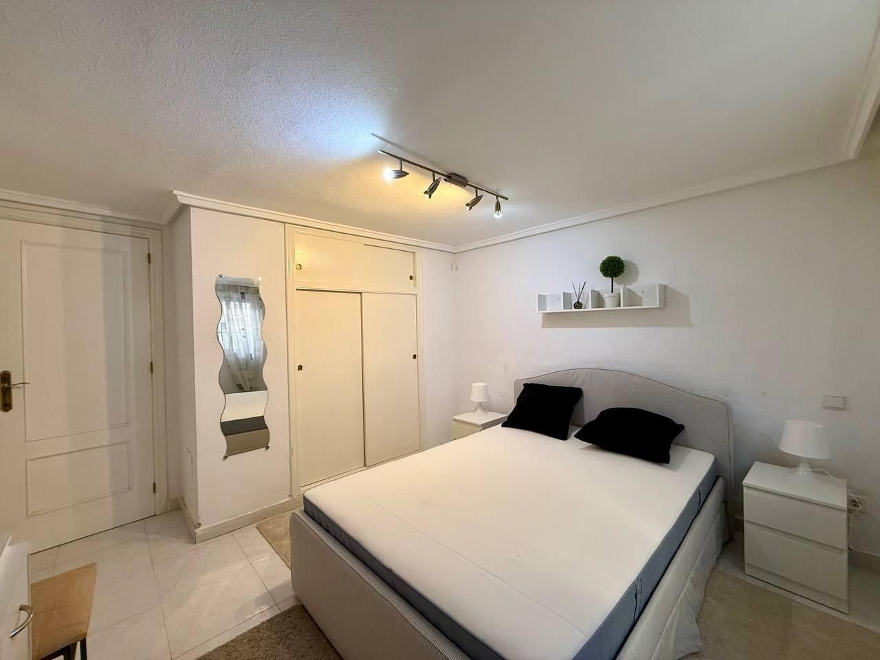Villa 4 habitaciones 191m² en venta - Punta Prima - foto 45