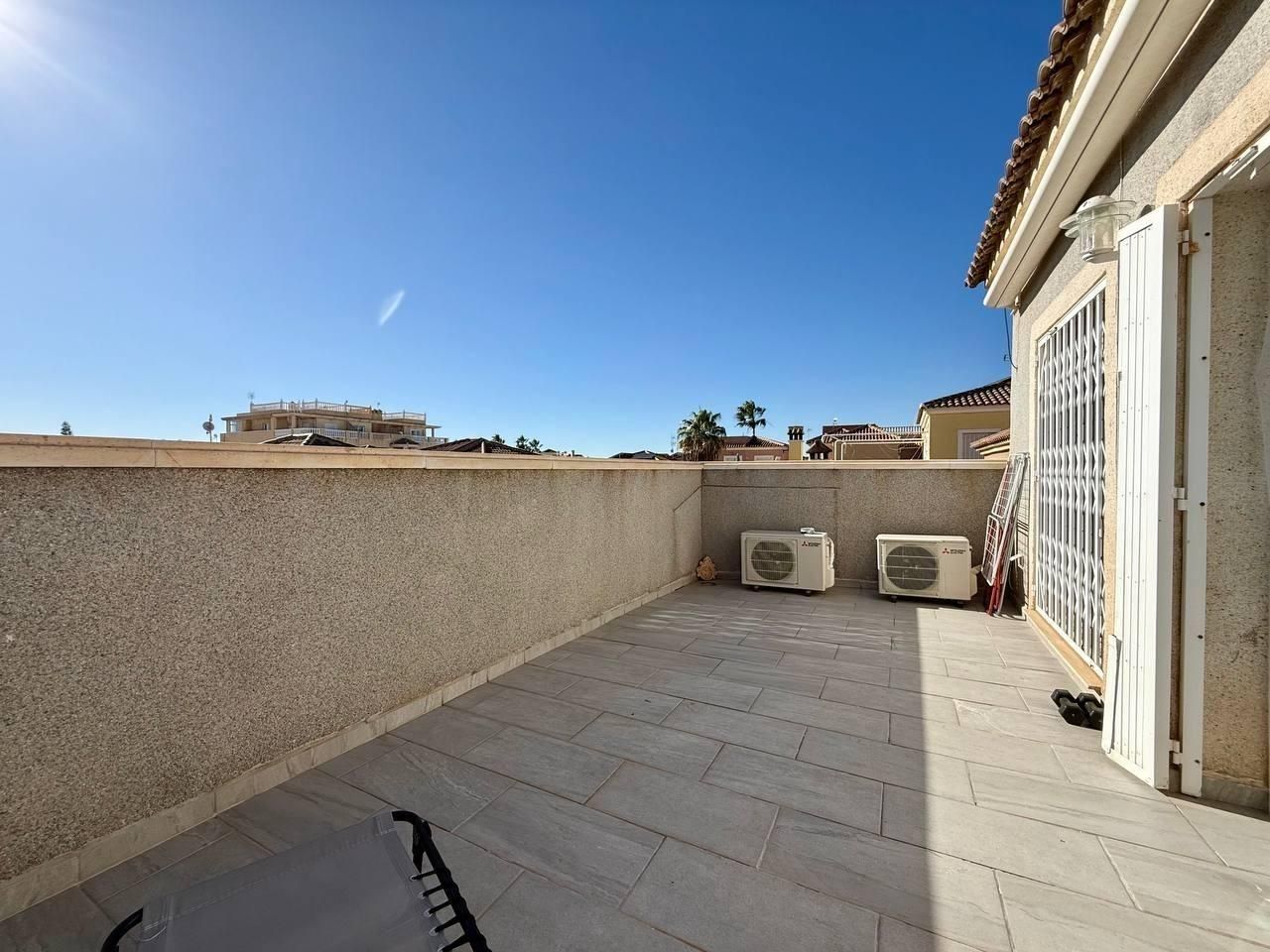 Villa 4 habitaciones 191m² en venta - Punta Prima - foto 9