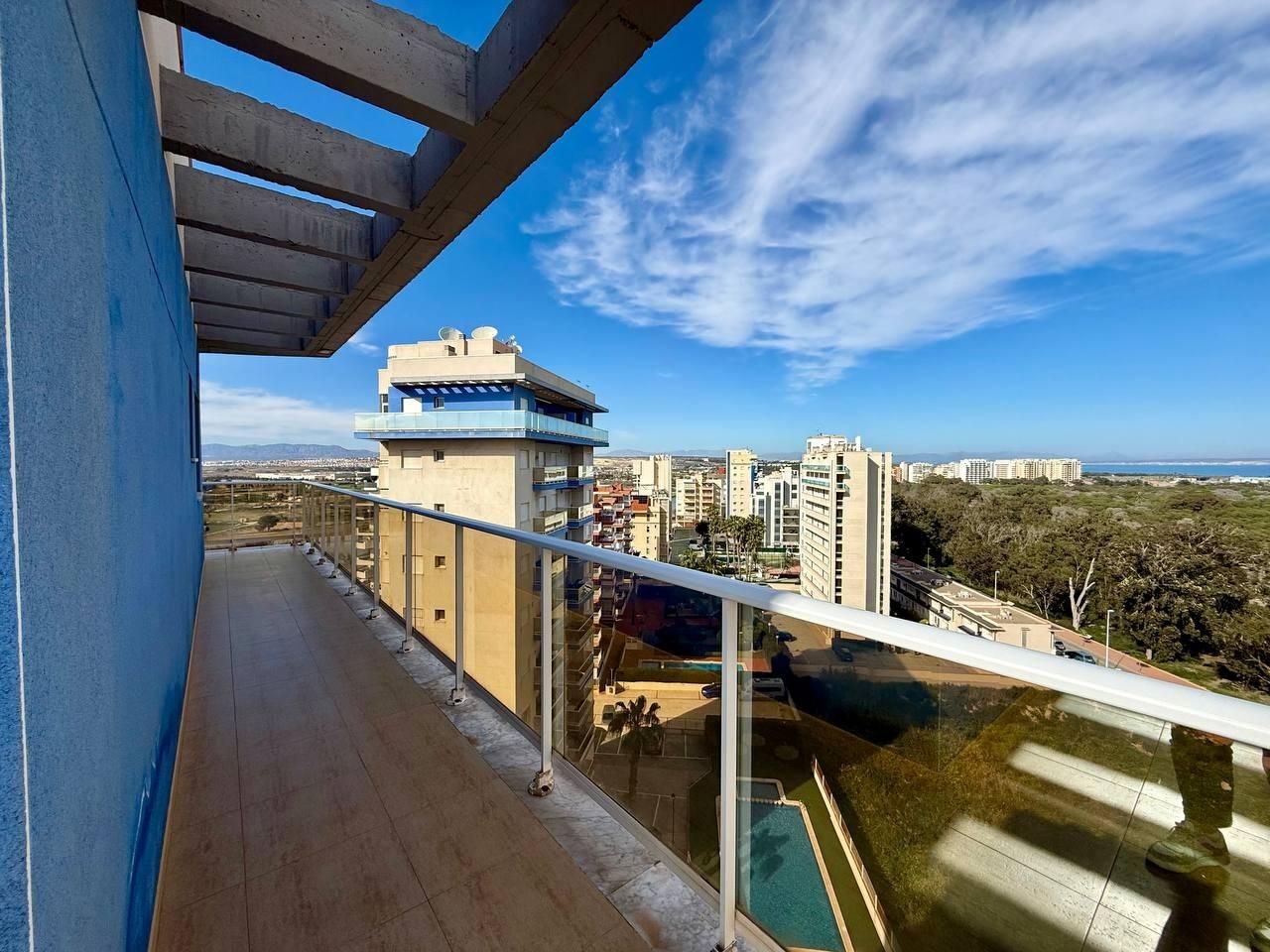 Apartamento 3 habitaciones 79m² en venta - Avenida del puert - foto 6