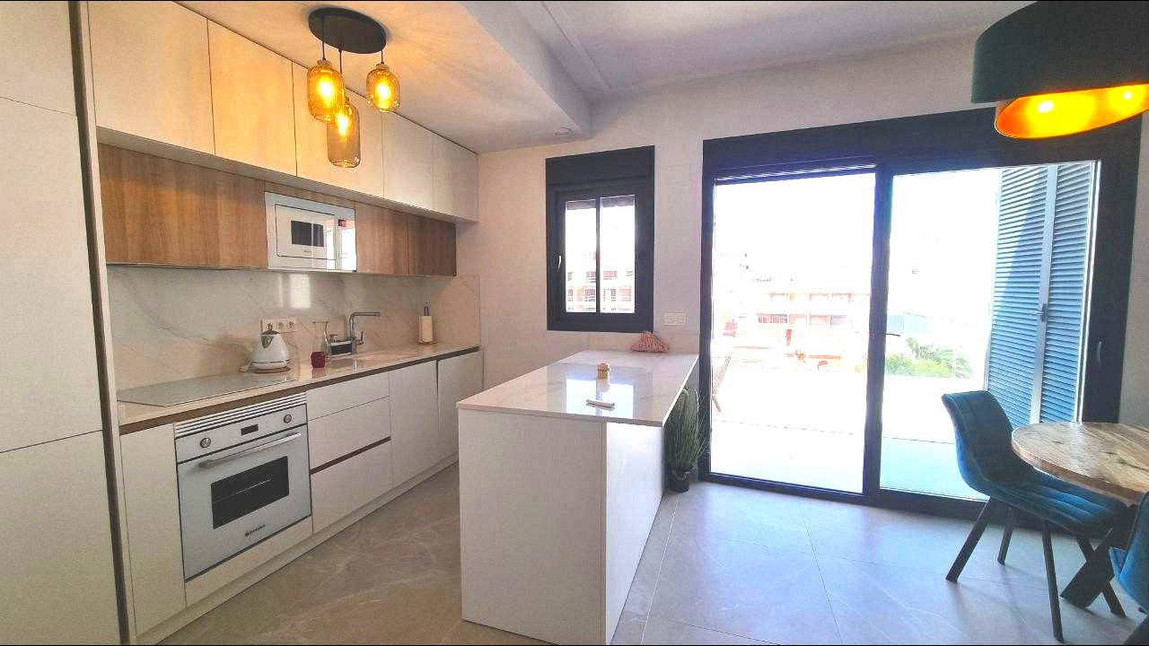Ático 2 habitaciones 94m² en venta - Paseo maritimo - foto 9