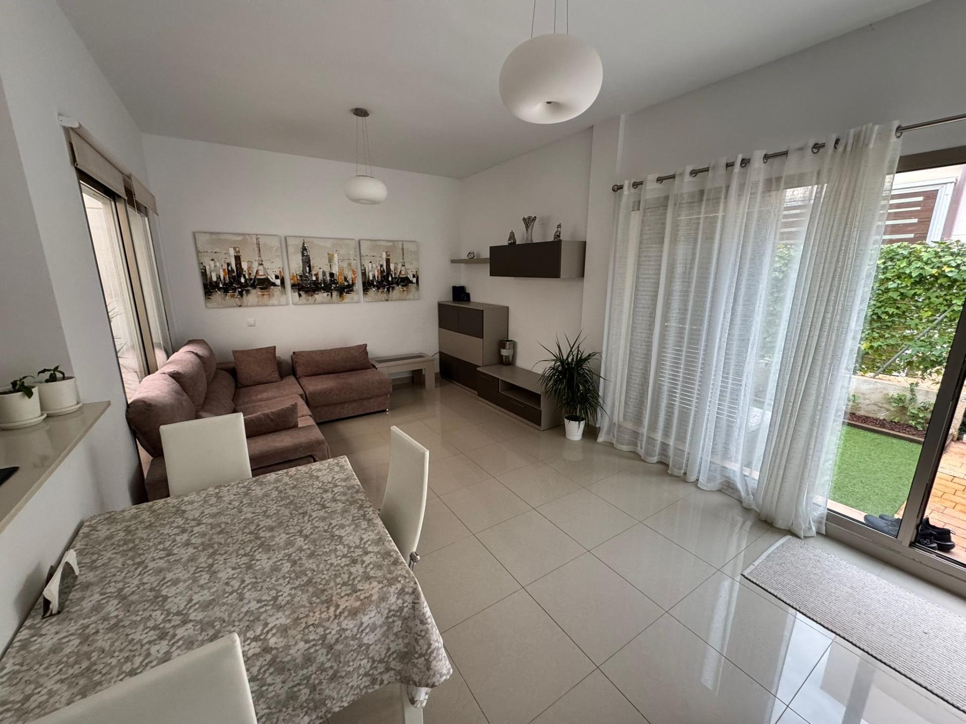 Casa 3 habitaciones 127m² en venta - Punta Prima - foto 2
