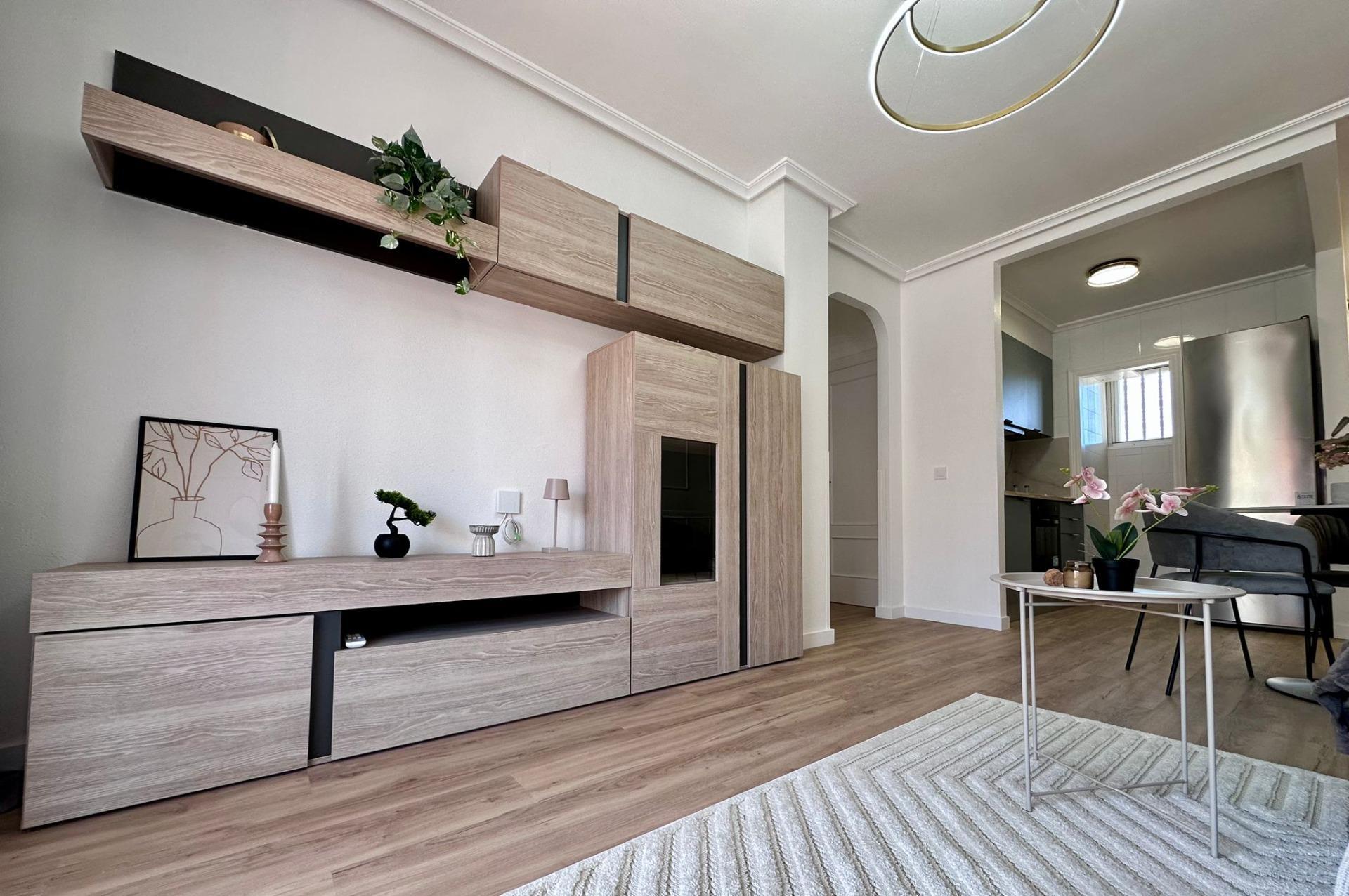 Apartamento 2 habitaciones 55m² en venta - Estacion de autob - foto 17