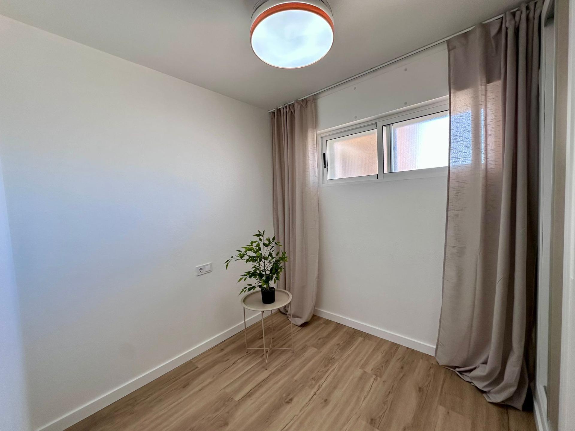 Apartamento 2 habitaciones 55m² en venta - Estacion de autob - foto 23