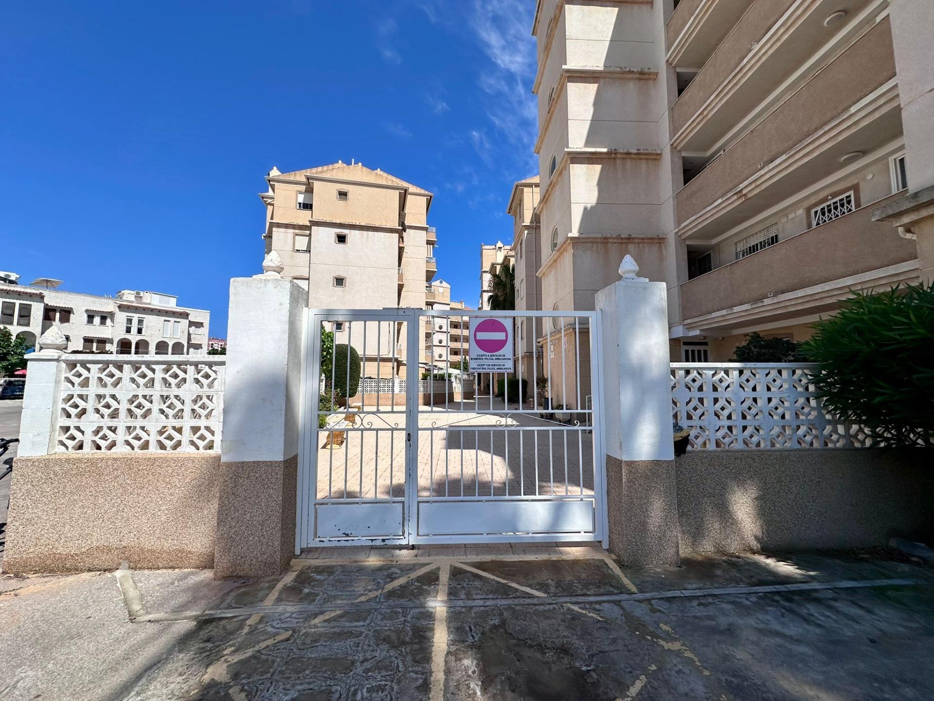 Apartamento 2 habitaciones 55m² en venta - Estacion de autob - foto 35
