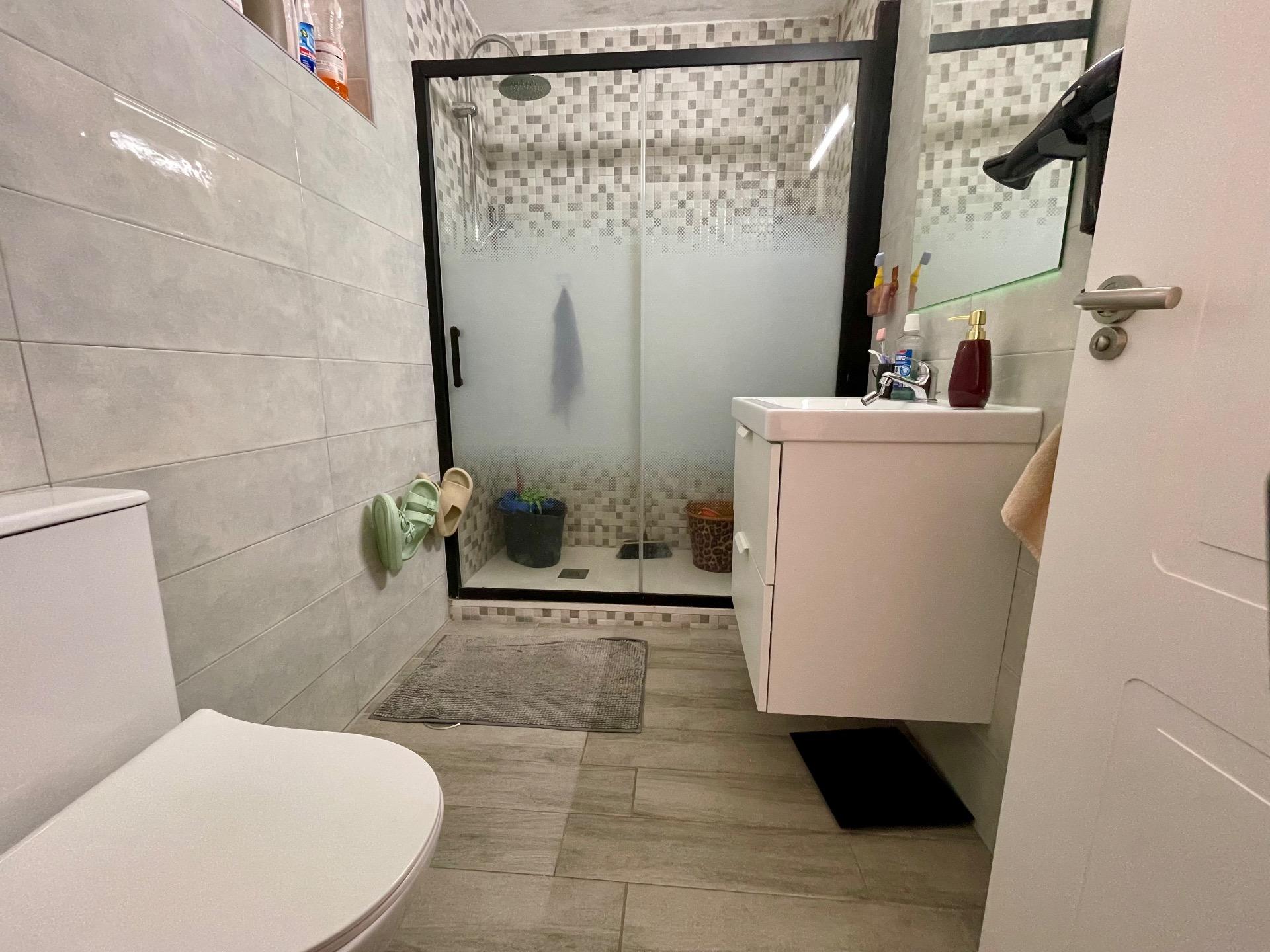 PISO DE 3 habitaciones EN LA ZONA DE LA ARDILA - foto 13