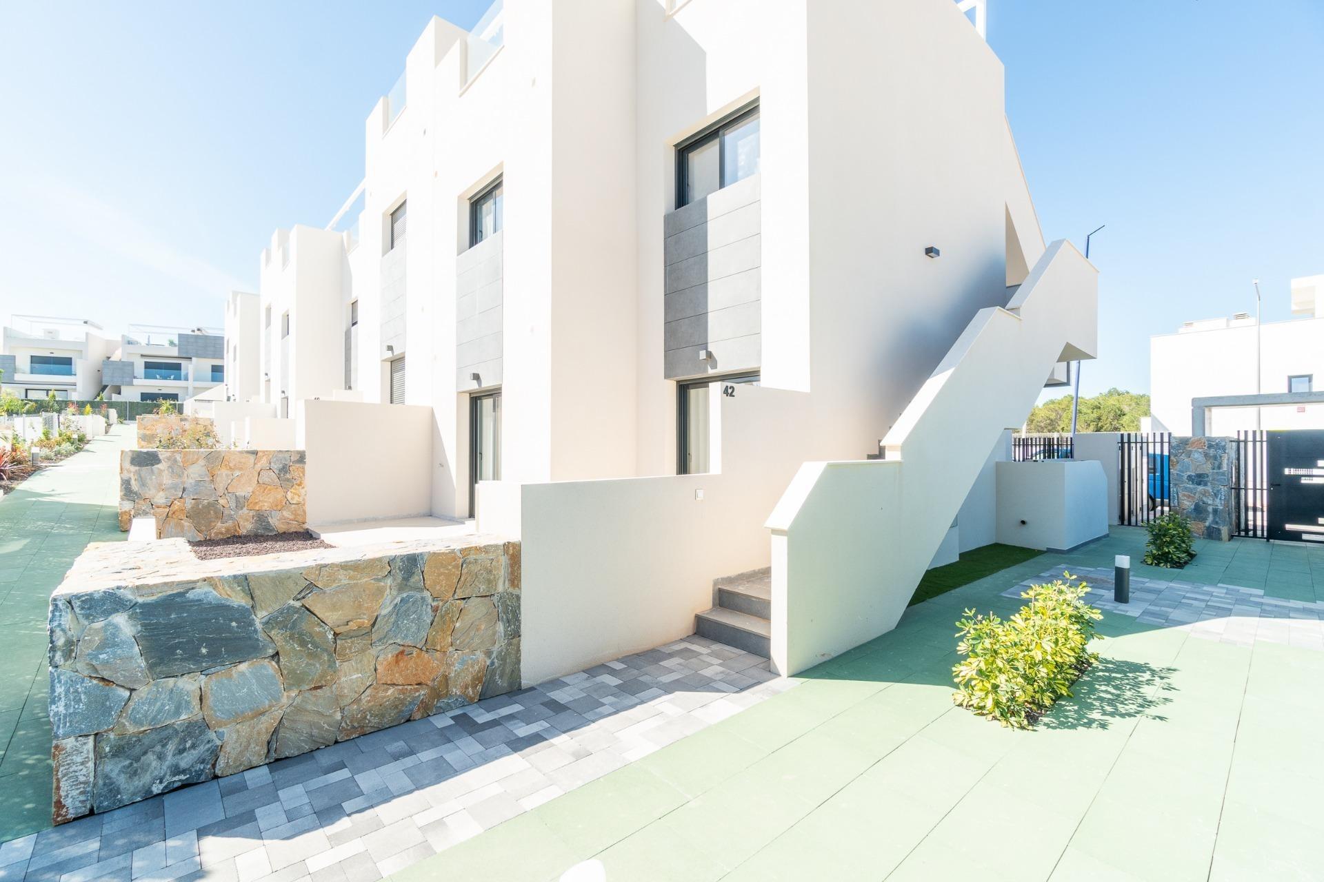 Bungalow en planta baja en Los Balcones(Torrevieja) - foto 4