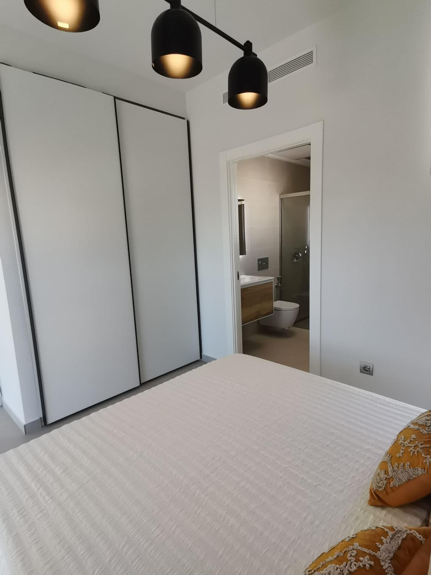 Exquisita Villa con Piscina Privada y Jardín en  Rojales - foto 24