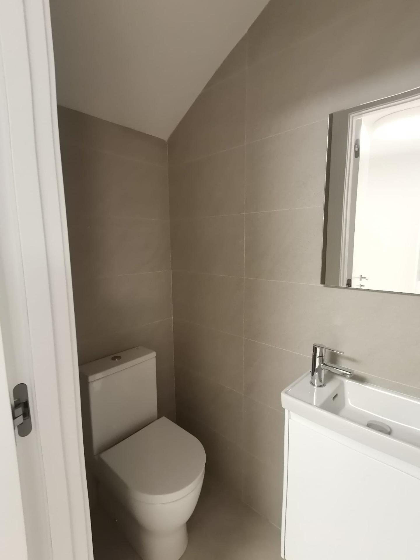 Exquisita Villa con Piscina Privada y Jardín en  Rojales - foto 25