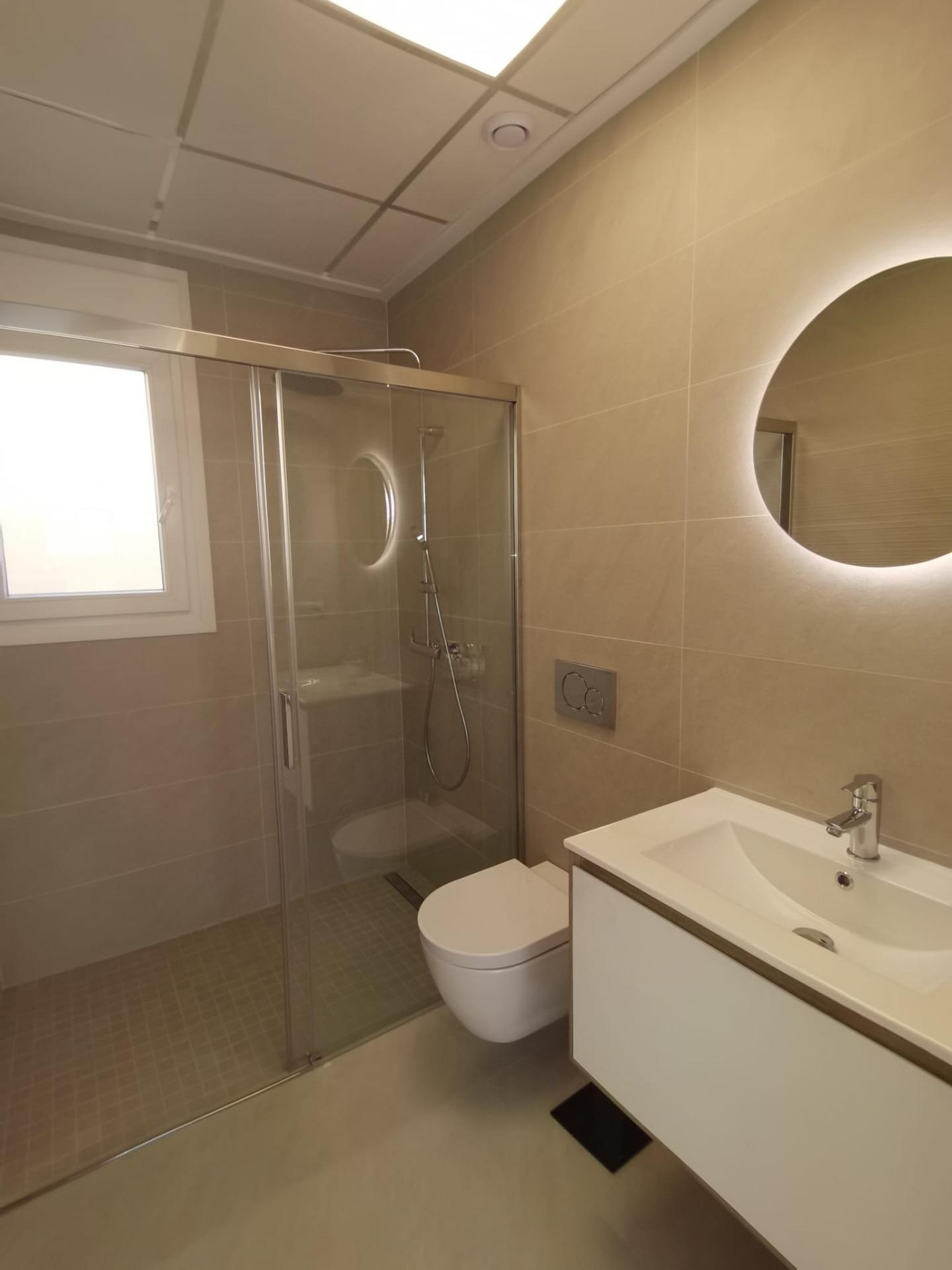 Exquisita Villa con Piscina Privada y Jardín en  Rojales - foto 26