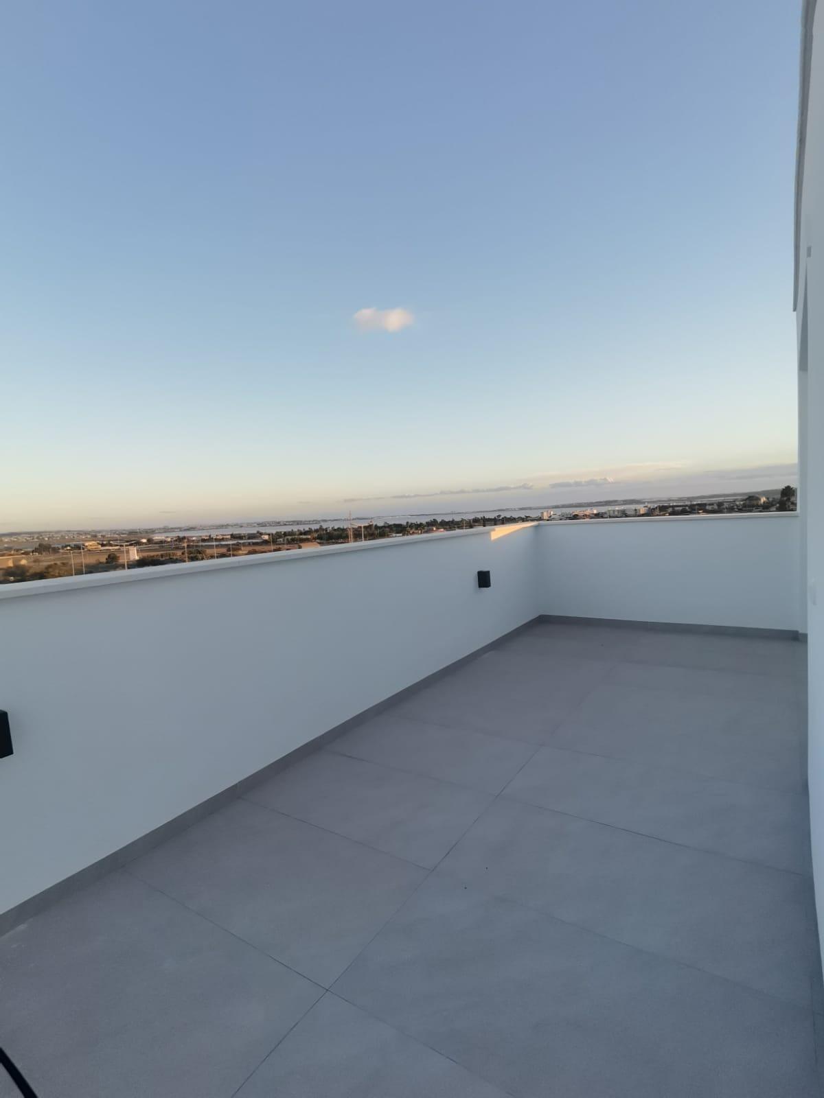 VILLA DE LUJO EN LOS MONTESINOS - foto 28