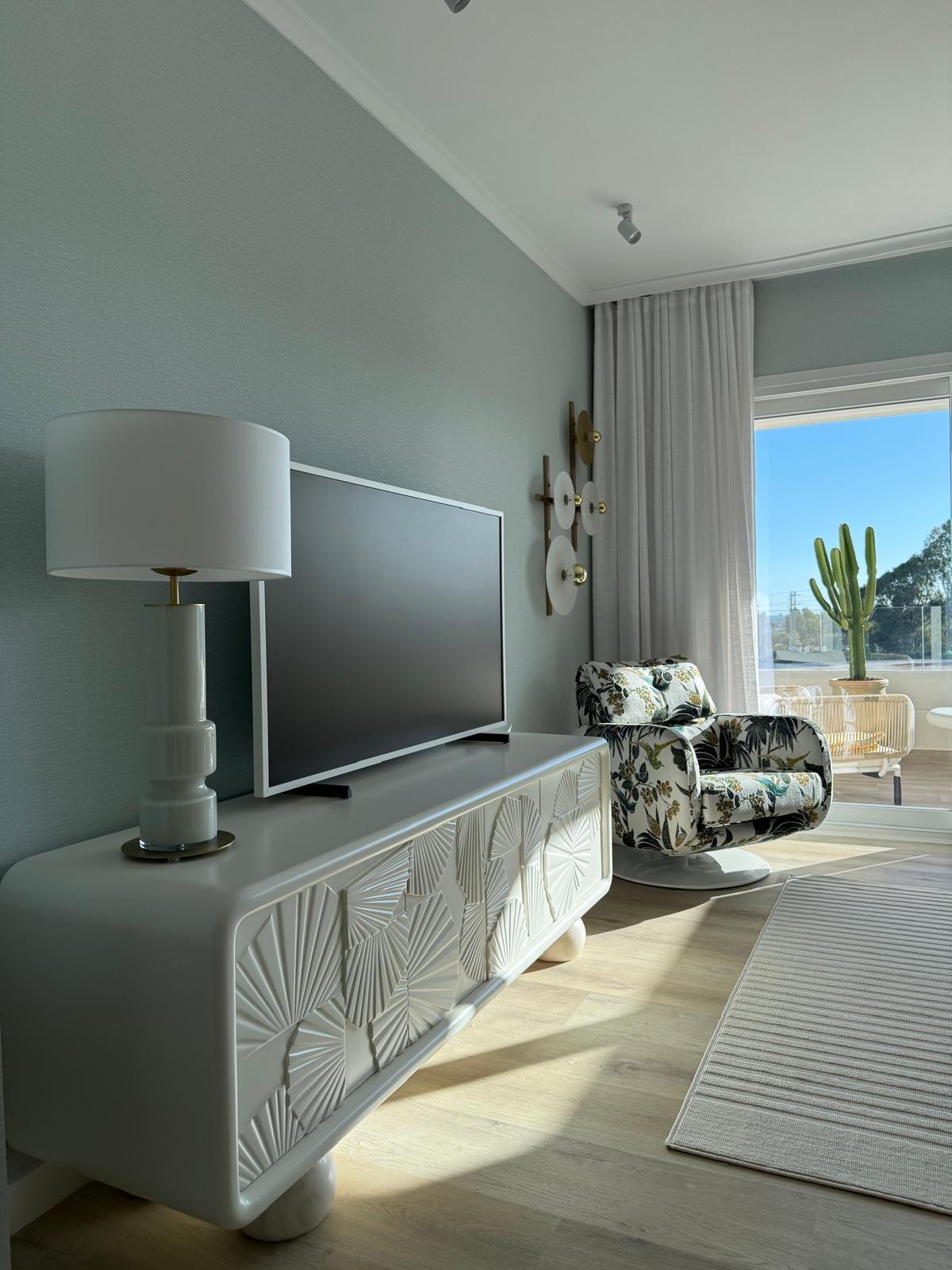 Elegante apartamento en nueva andalucia - foto 3