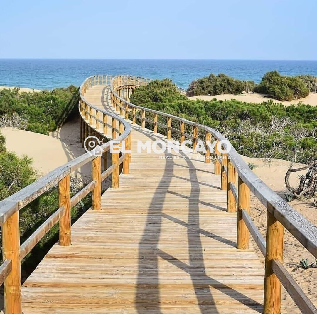 Maravilloso apartamento con vistas al mar en Guardamar del S - foto 21