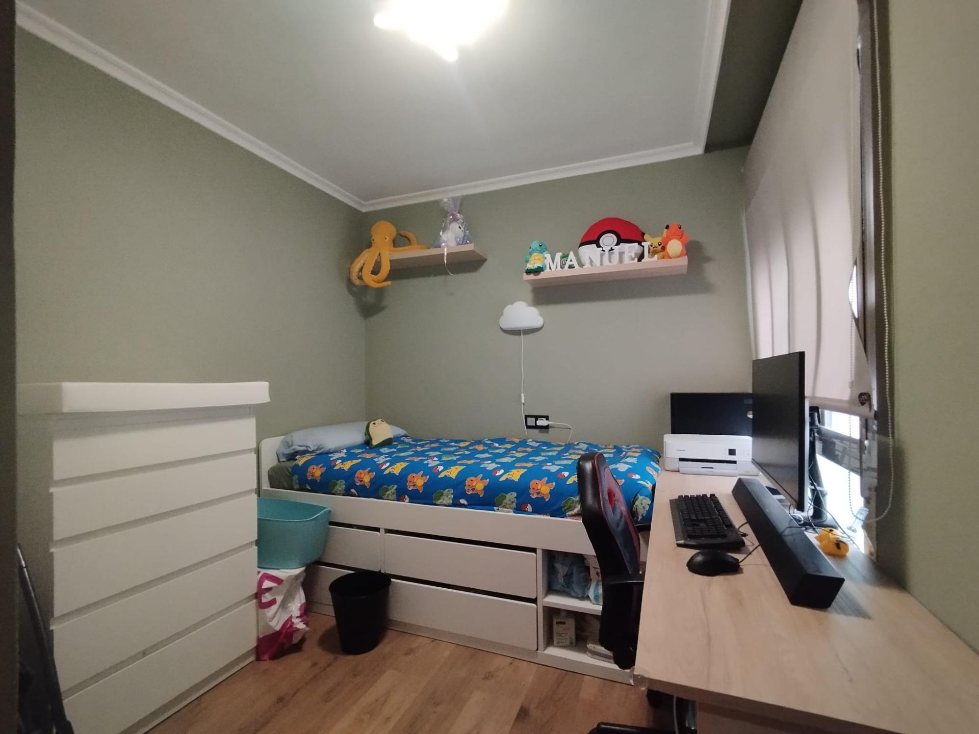 Luminoso apartamento reformado en el centro de Guardamar del - foto 13