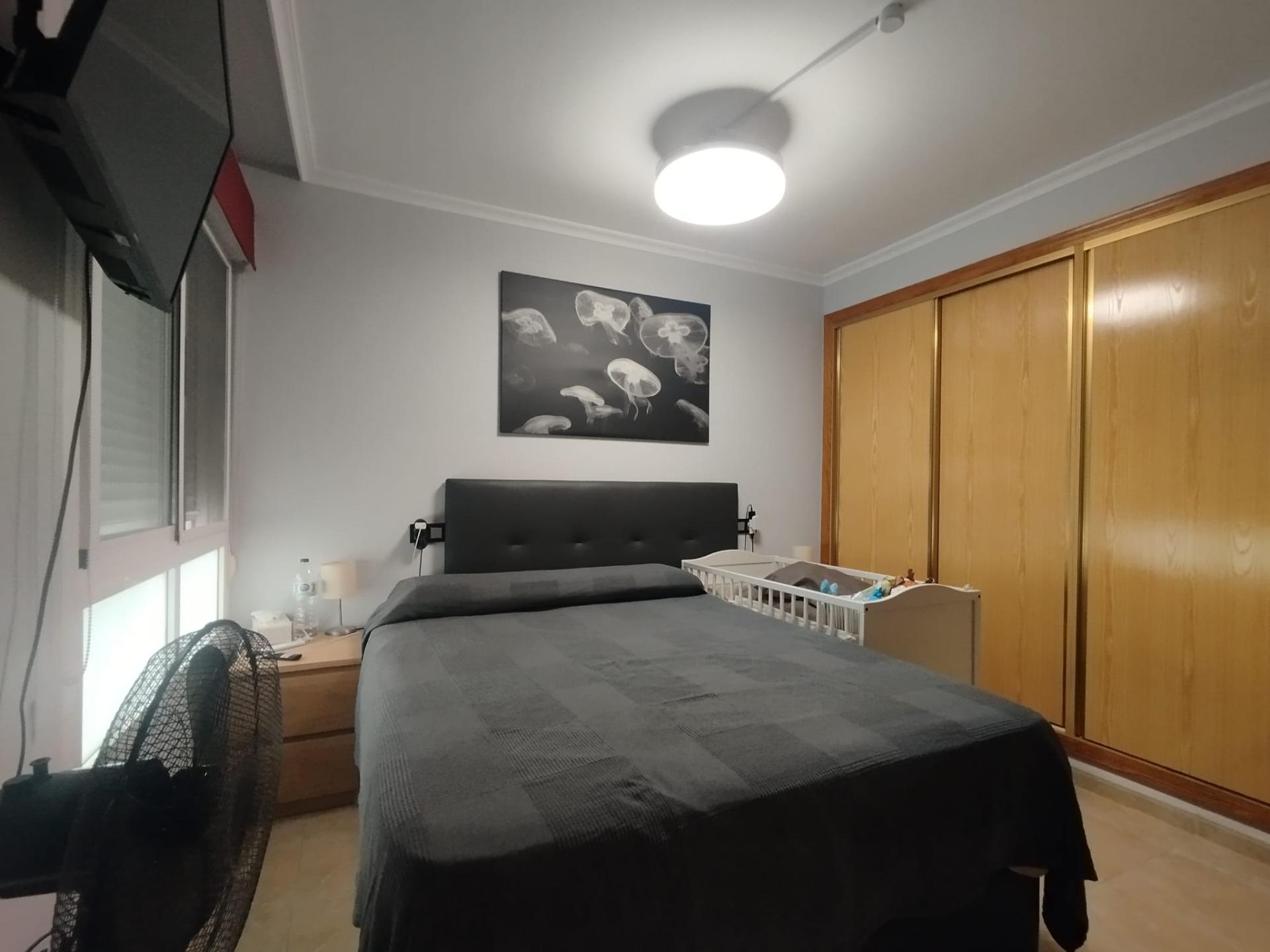 Luminoso apartamento reformado en el centro de Guardamar del - foto 6