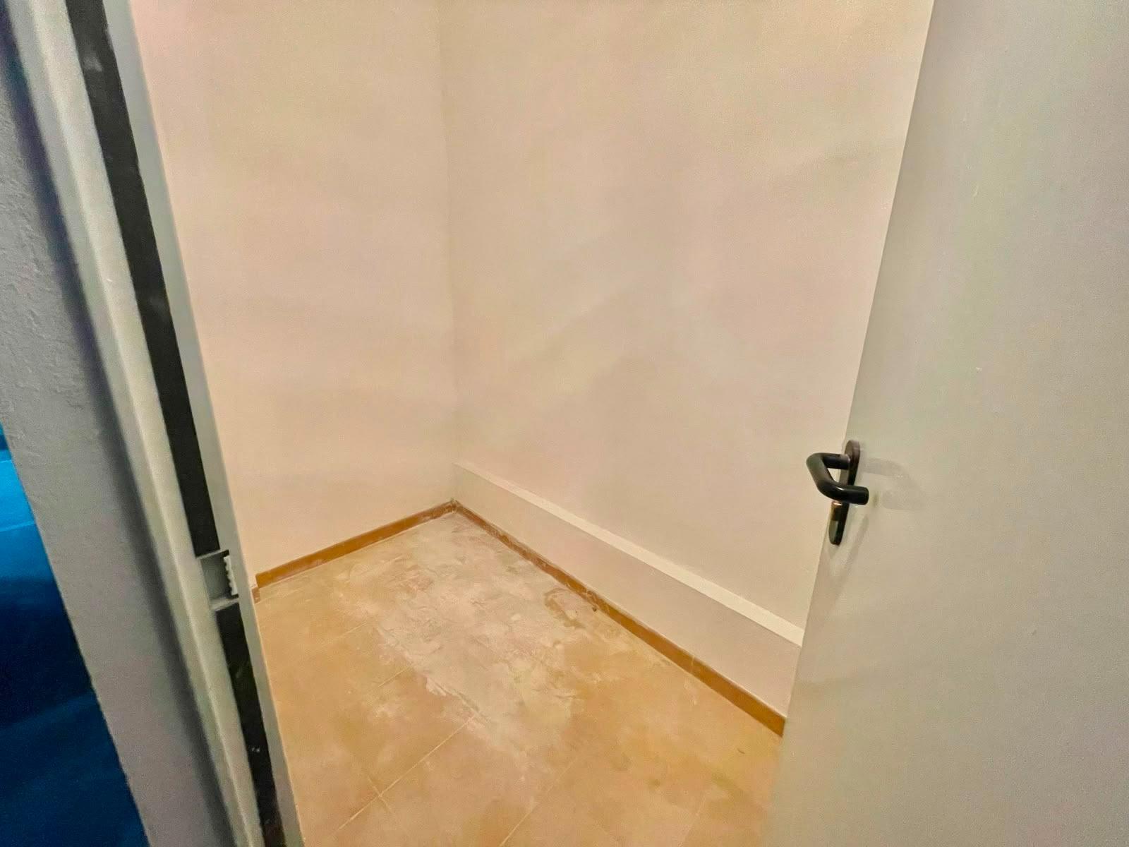 ¡Desde 14.000 €! Plazas de garaje en venta en Villa Mediterr - foto 7