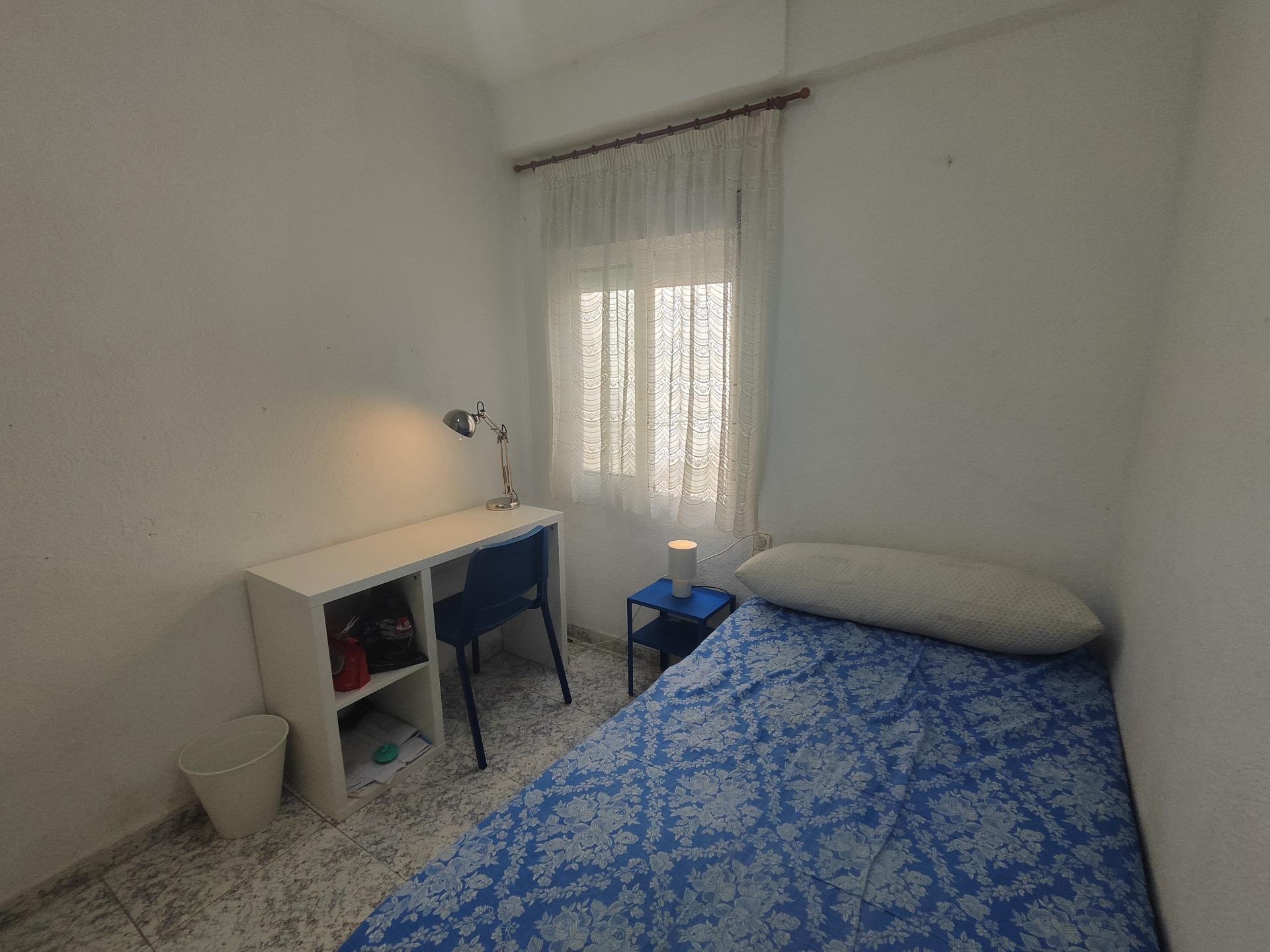 Habitación 4 habitaciones 110m² en alquiler - Vistalegre