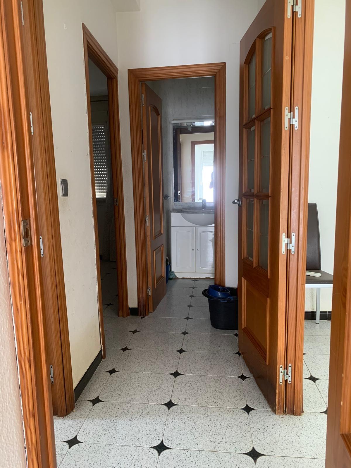 PISO EN LEVANTE - foto 9
