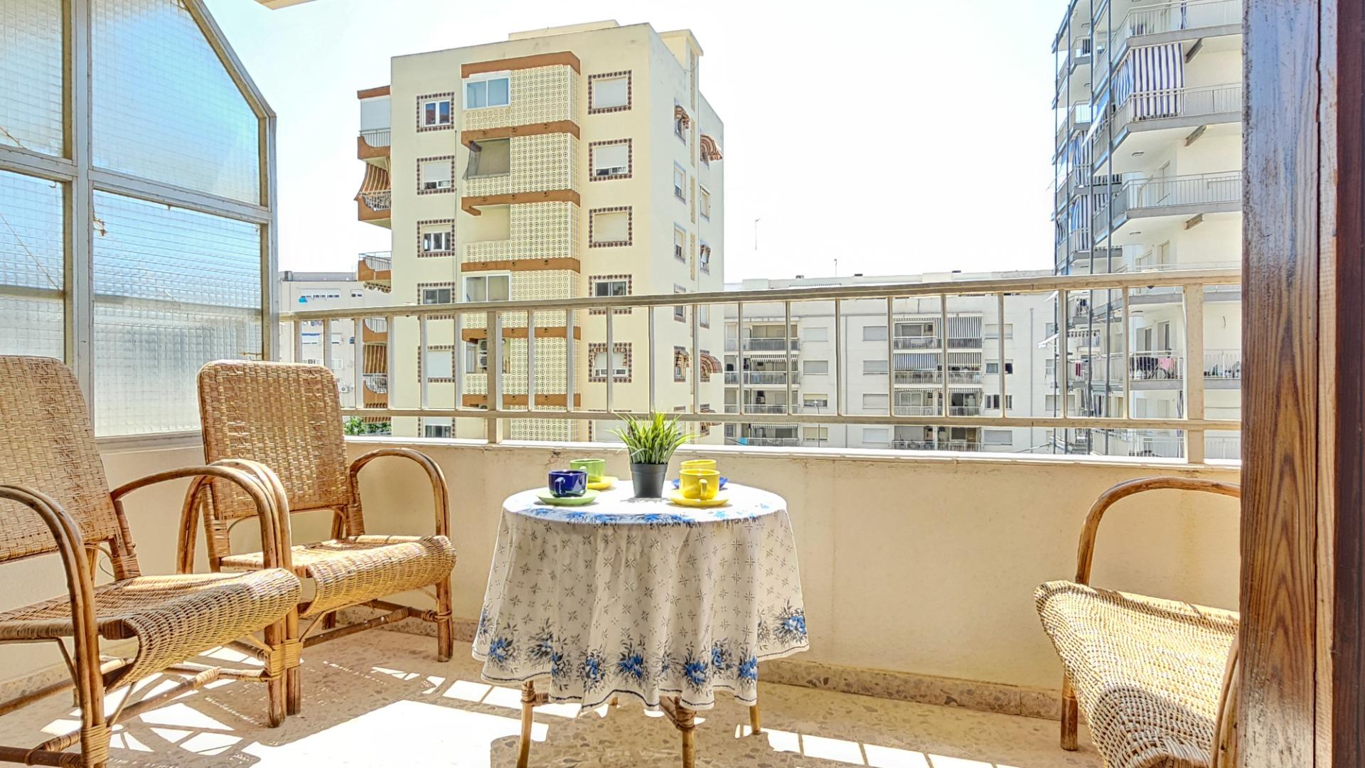 Apartamento en edificio Gandiazar I, a 100 mts del mar c/pis - foto 17