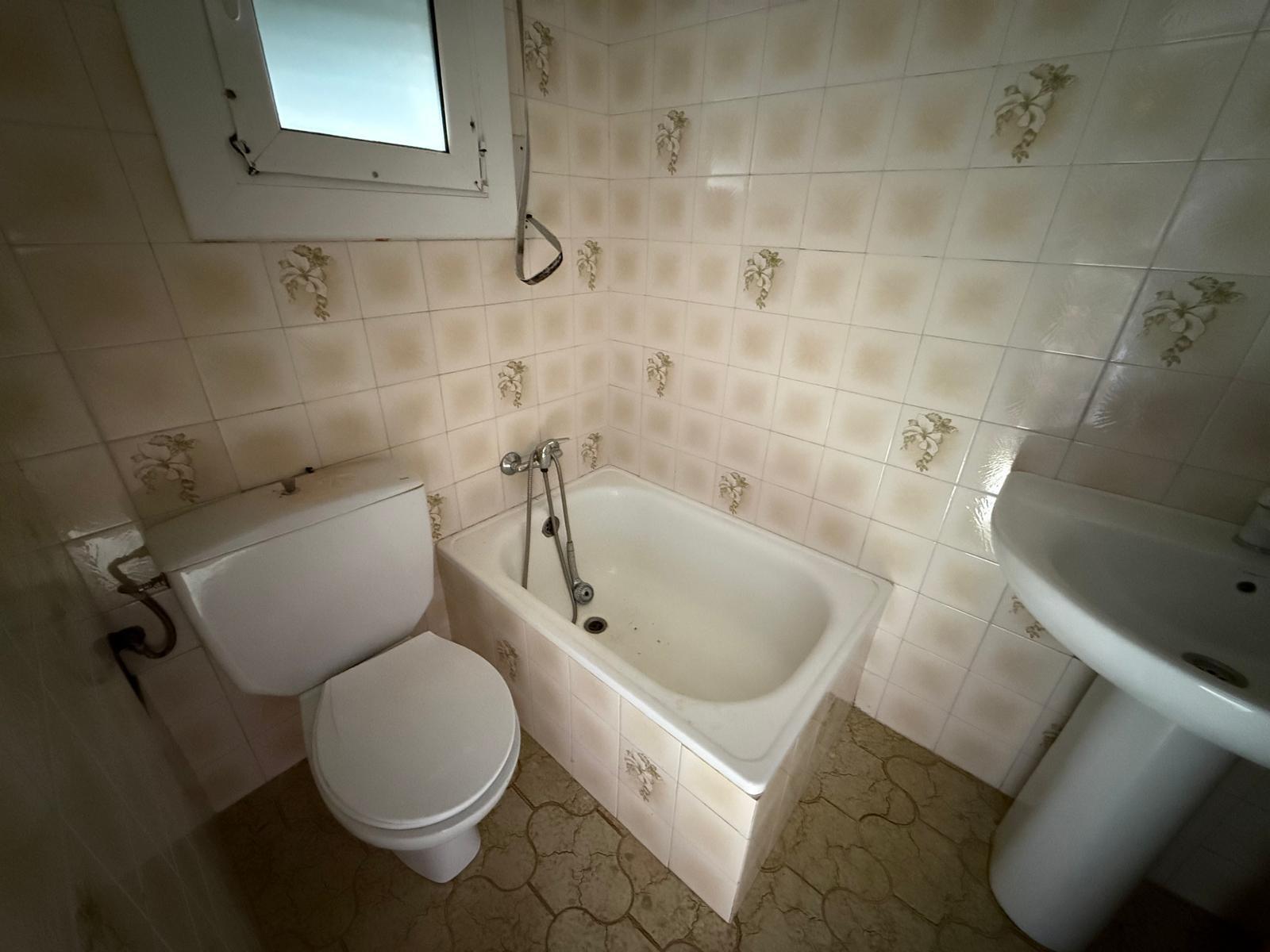 Chalet adosado de 3 dormitorios con garaje, terrazas y jardí - foto 22