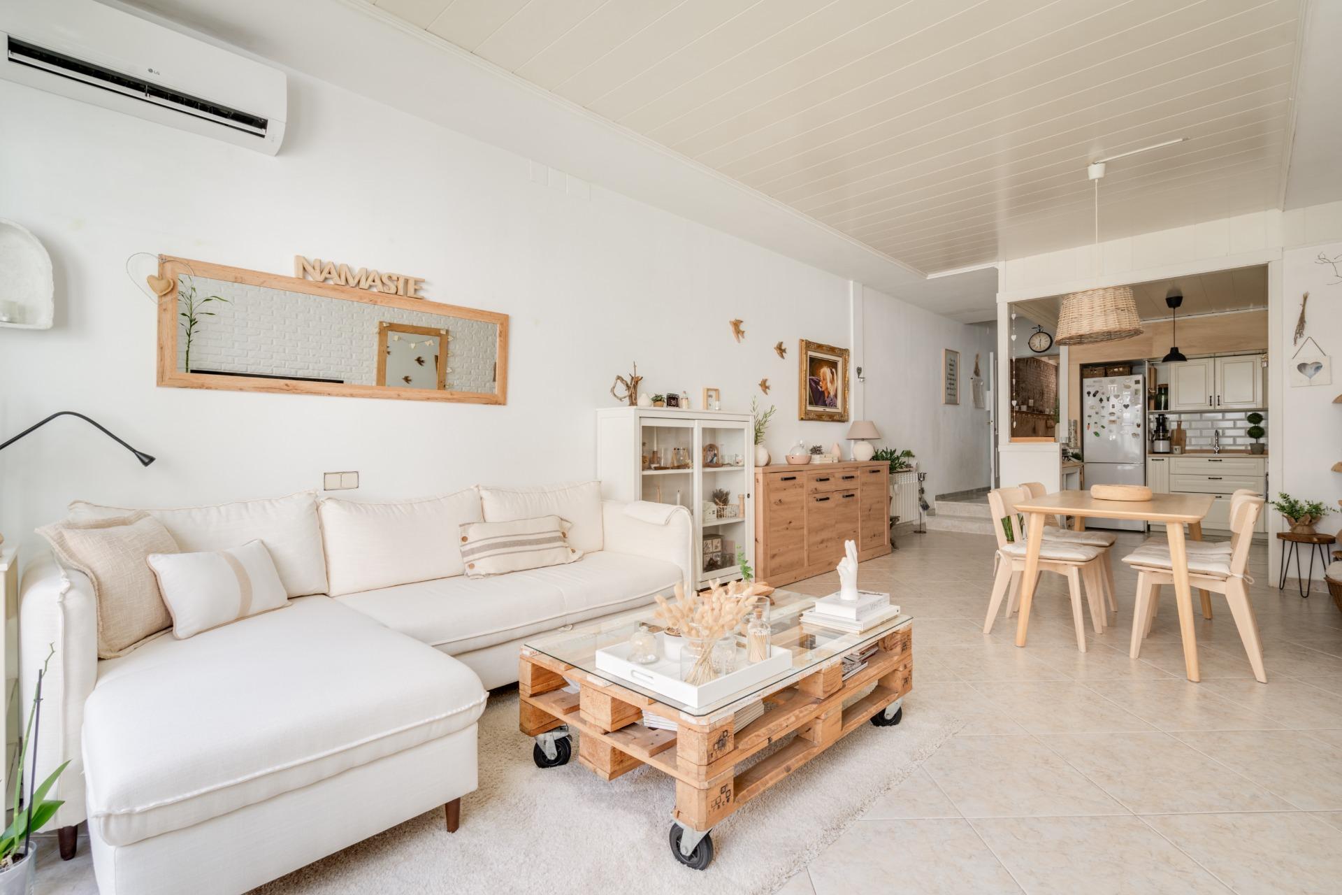CASA CON MUCHO ENCANTO EN EL CORAZÓN DEL BARRIO DE GRACIA - foto 2