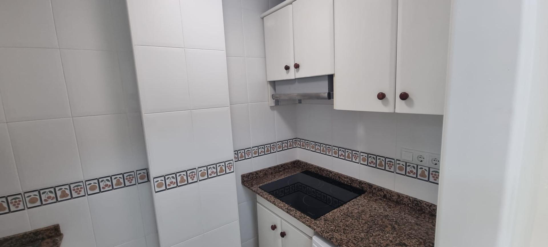 se vende un piso de 2 dormitorios cerca de la playa Cura en  - foto 13