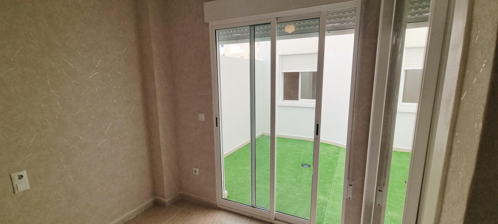 se vende un piso de 2 dormitorios cerca de la playa Cura en  - foto 20