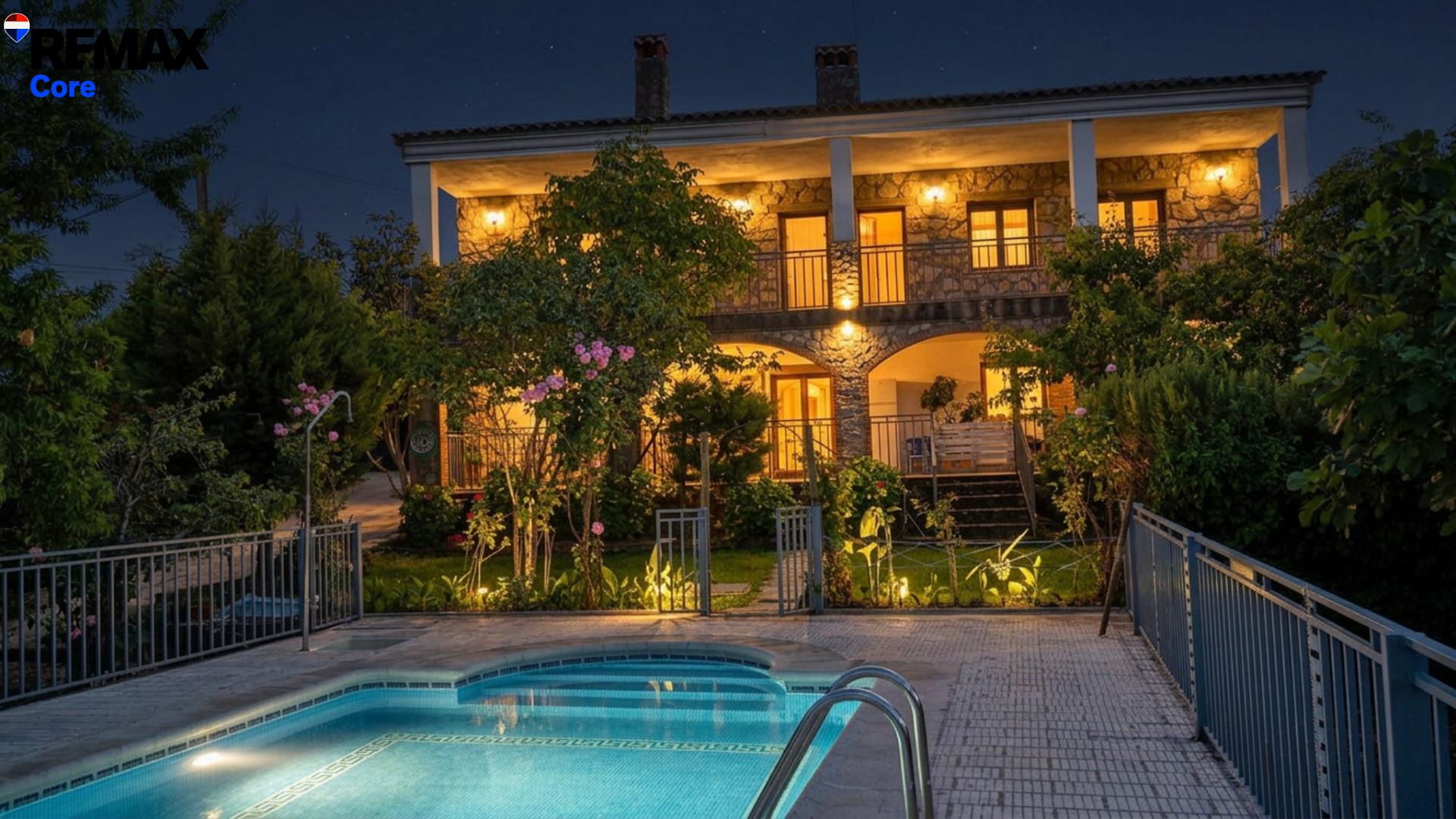 Complejo de Turismo Rural en Funcionamiento con 3 Casas, Pis