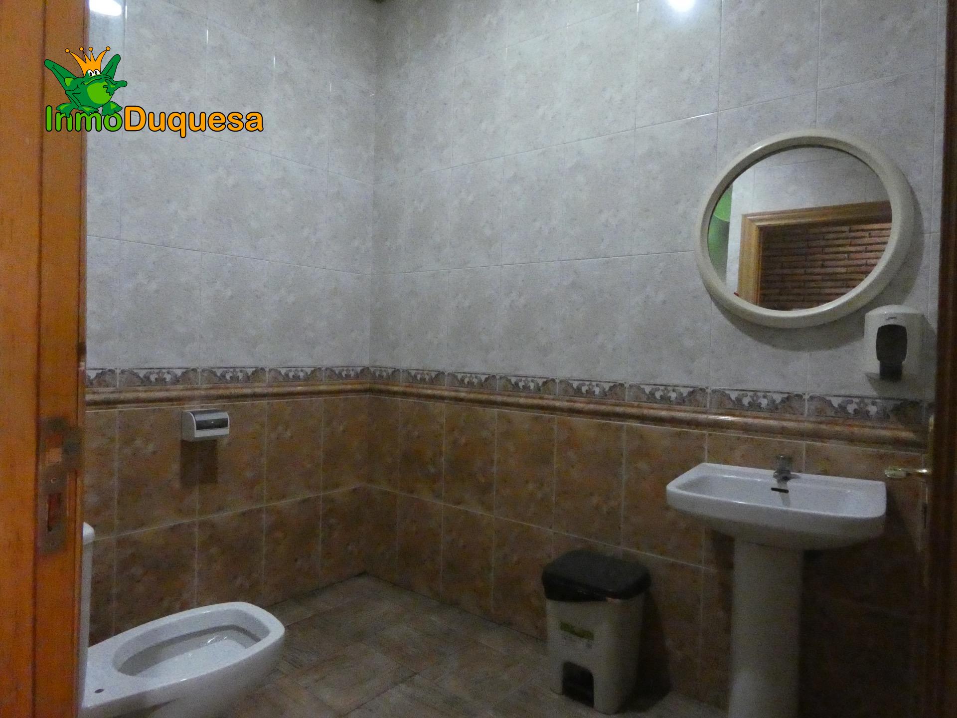 NEGOCIO en funcionamiento + Almacen. - foto 16