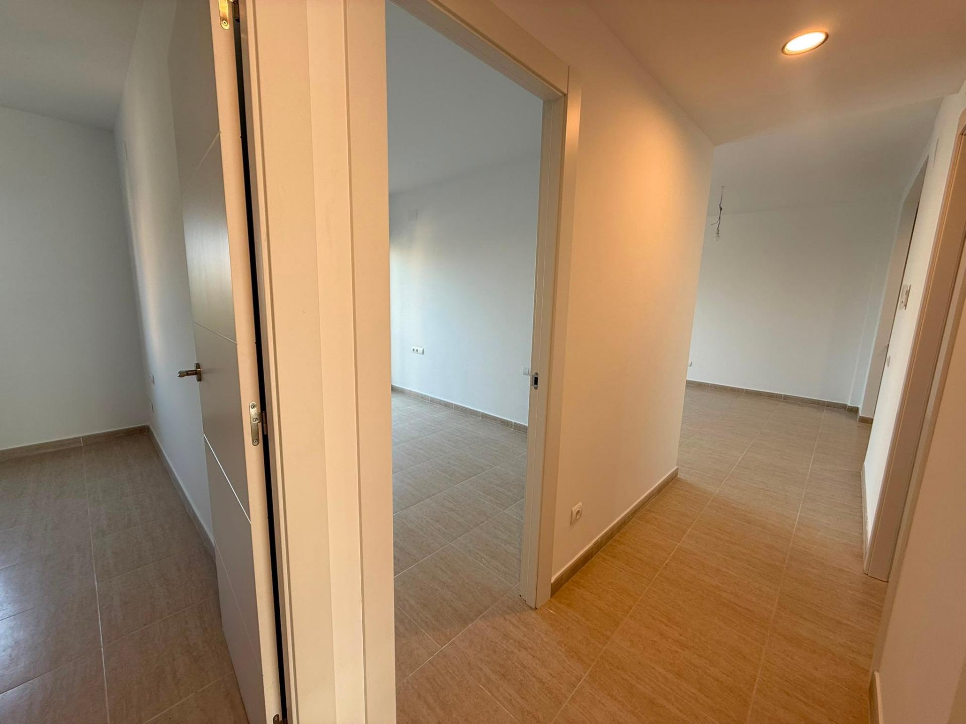 Acogedor apartamento de 58m2 en el centro de Deltebre - foto 7