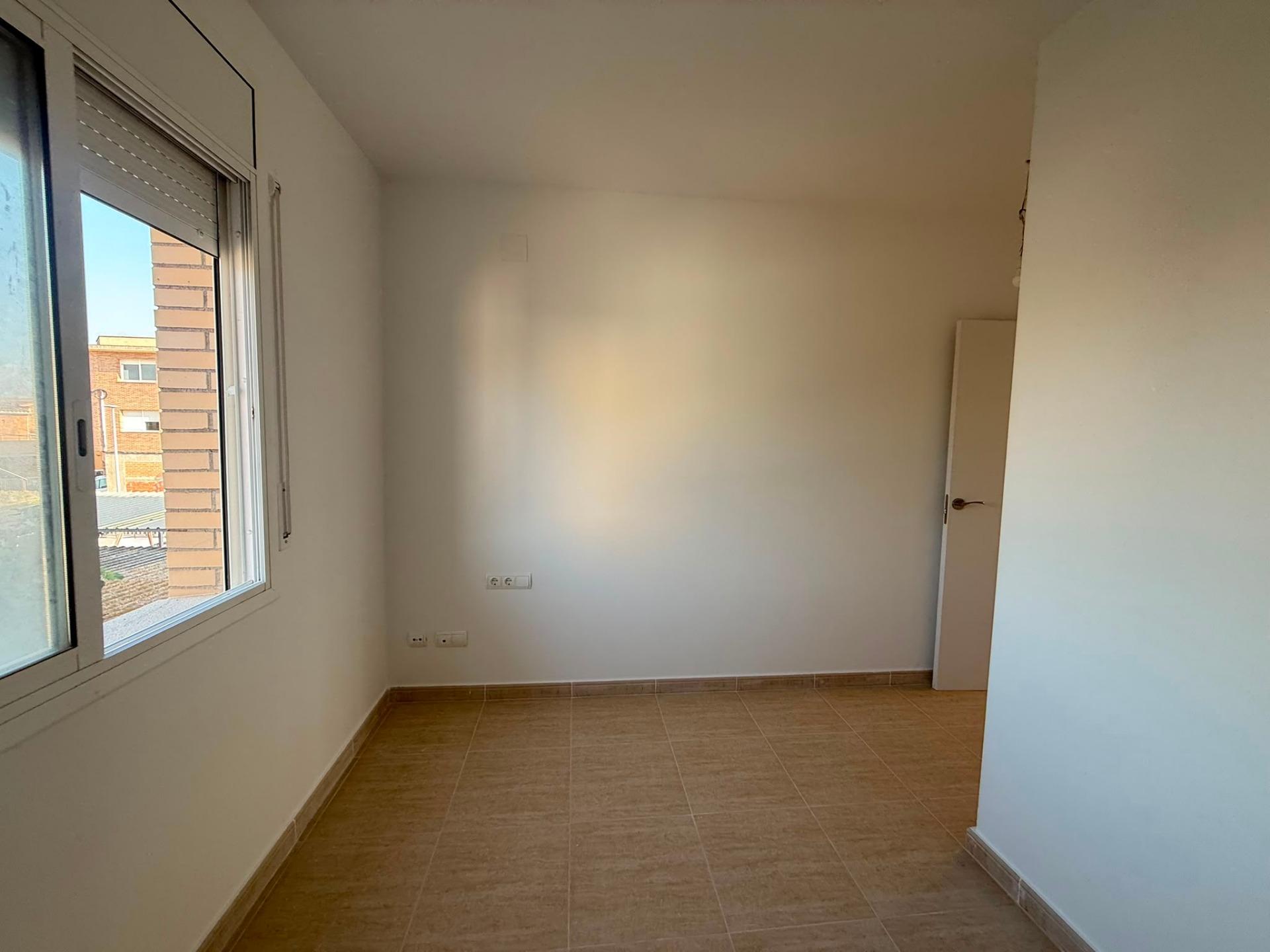Acogedor apartamento de 58m2 en el centro de Deltebre - foto 8