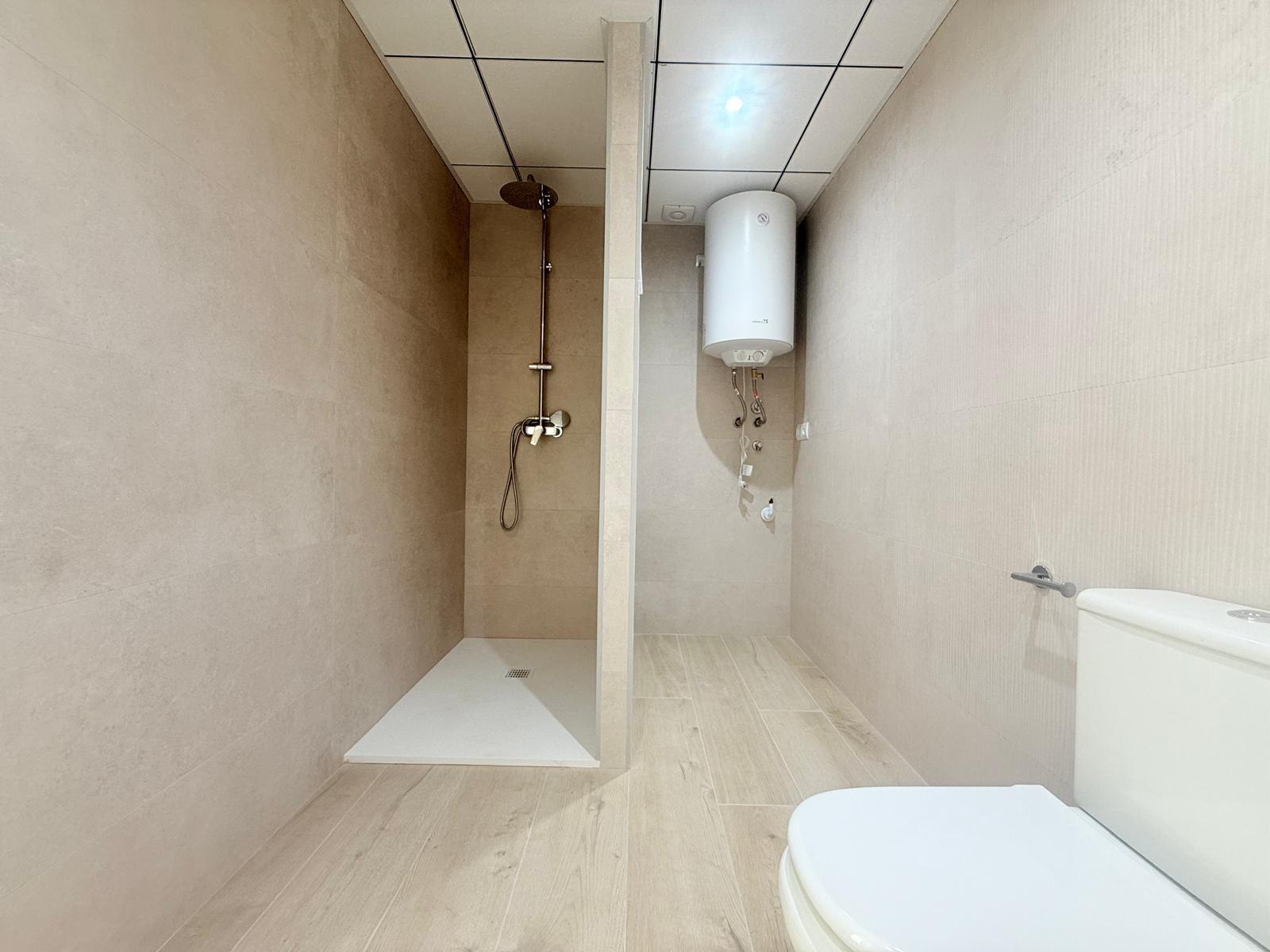 Acogedor apartamento de 58m2 en el centro de Deltebre - foto 13