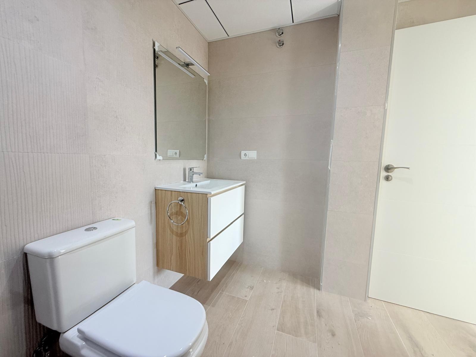 Acogedor apartamento de 58m2 en el centro de Deltebre - foto 14
