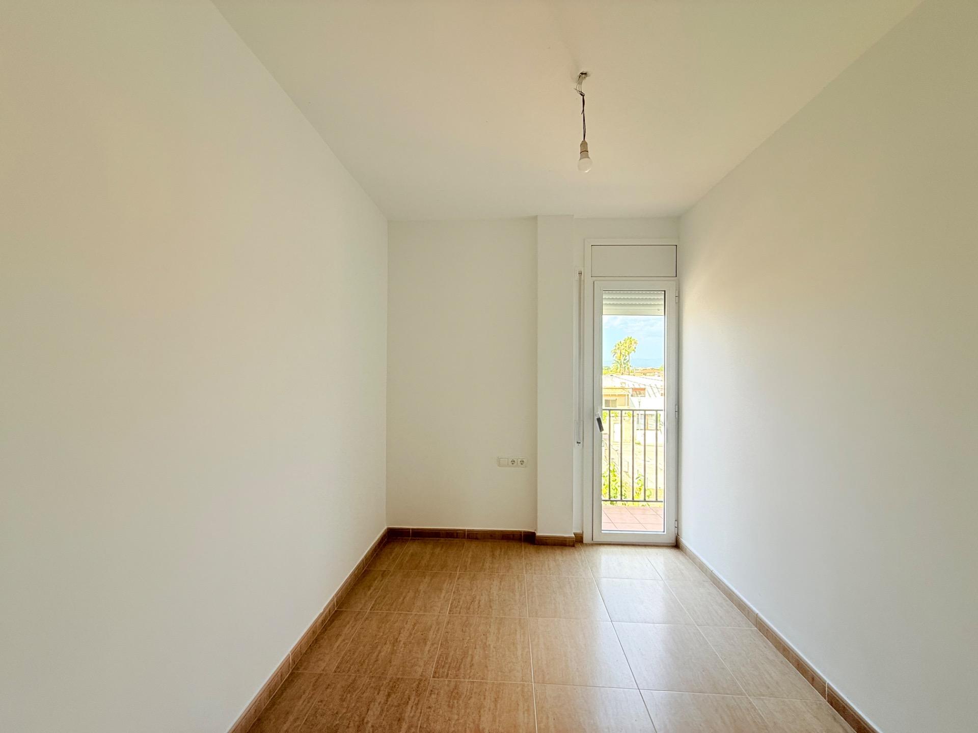 Espectacular duplex de 96m2, luminoso y muy céntrico en Delt - foto 16