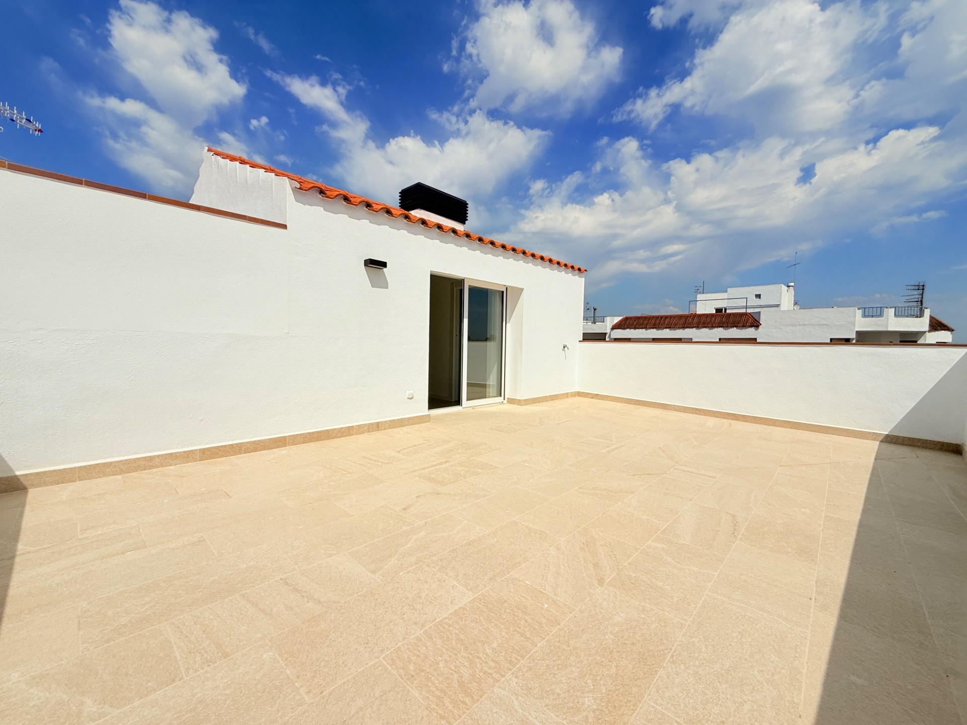Espectacular duplex de 96m2, luminoso y muy céntrico en Delt - foto 31