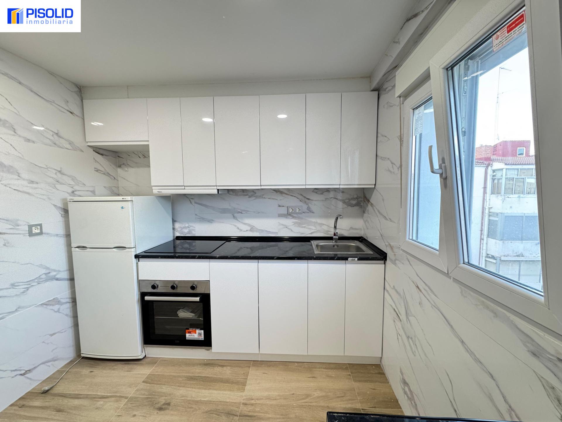 PISO EN VENTA EN DELICIAS AVE SEGOVIA 77