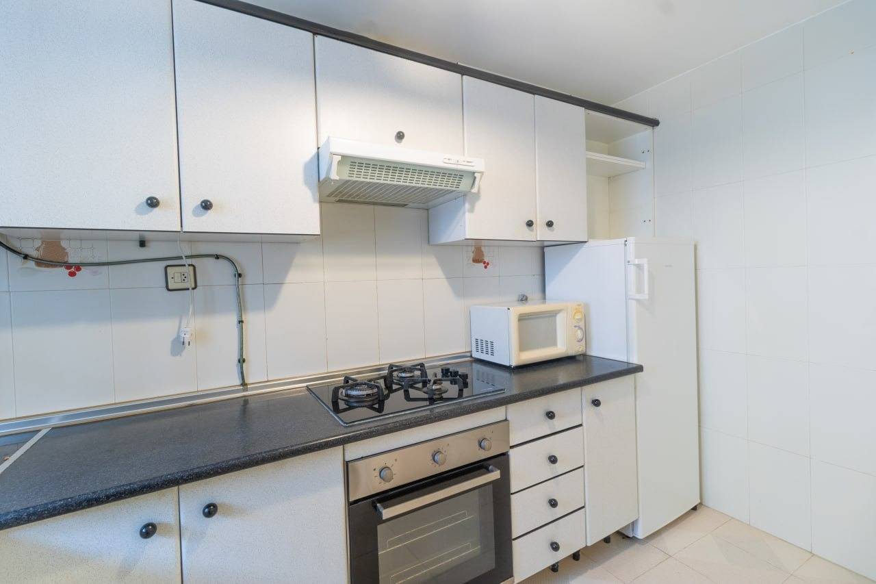 CASA EN SEGUNDA LÍNEA DE PLAYA, URBANIZACIÓN MARE NOSTRUM - foto 6