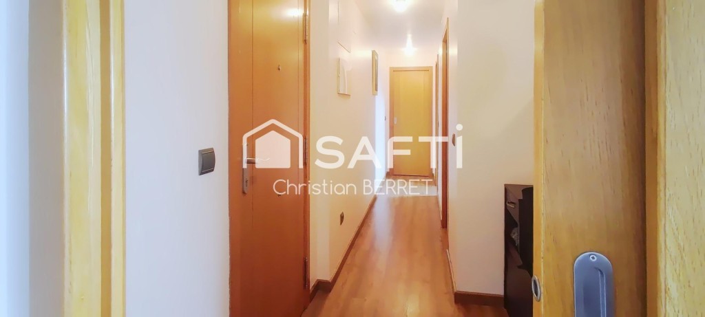 Ático con Terraza, Jacuzzi Privado y Garaje. - foto 11