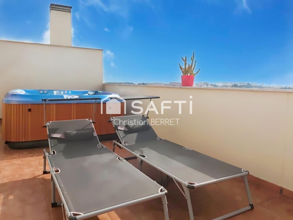 Ático con Terraza, Jacuzzi Privado y Garaje. - foto 3