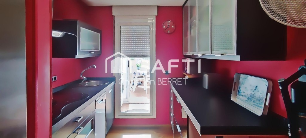 Ático con Terraza, Jacuzzi Privado y Garaje. - foto 24