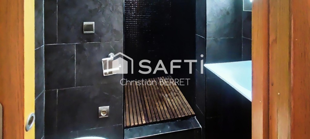 Ático con Terraza, Jacuzzi Privado y Garaje. - foto 26