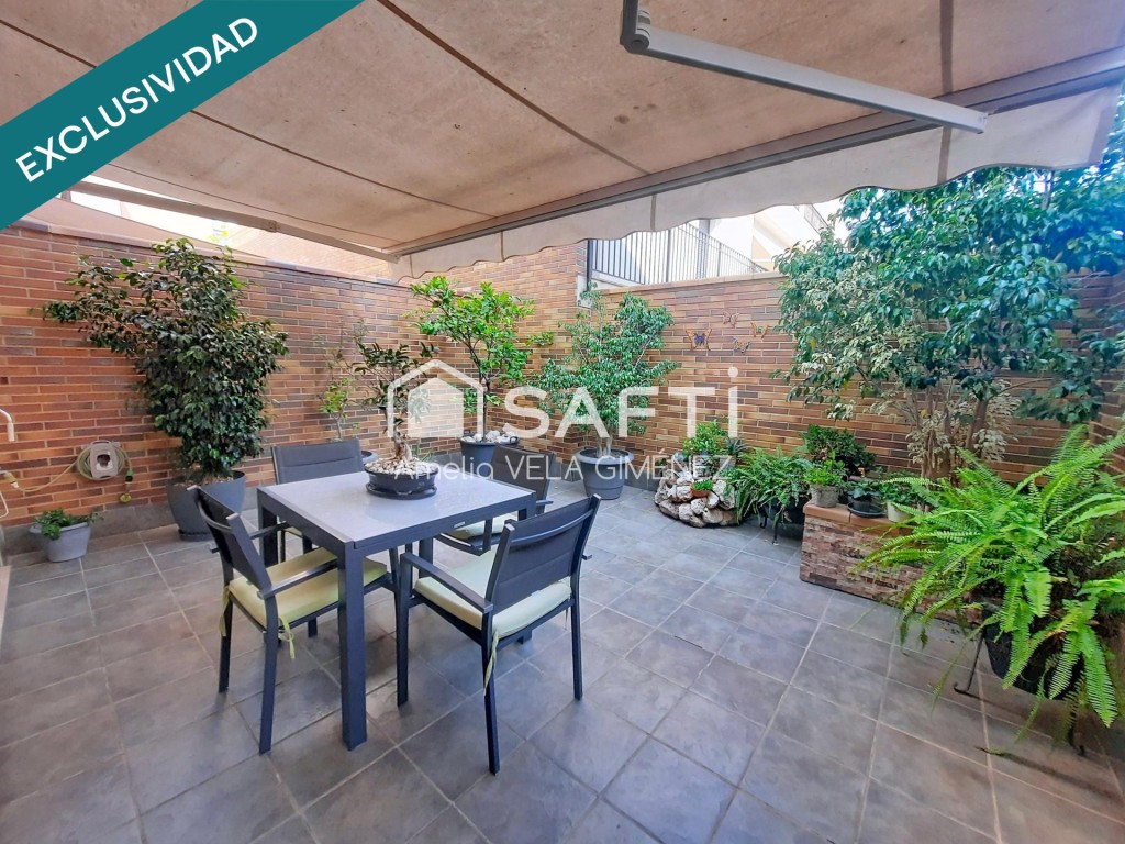 Espectacular adosado en la zona nueva de Sagunto - foto 8